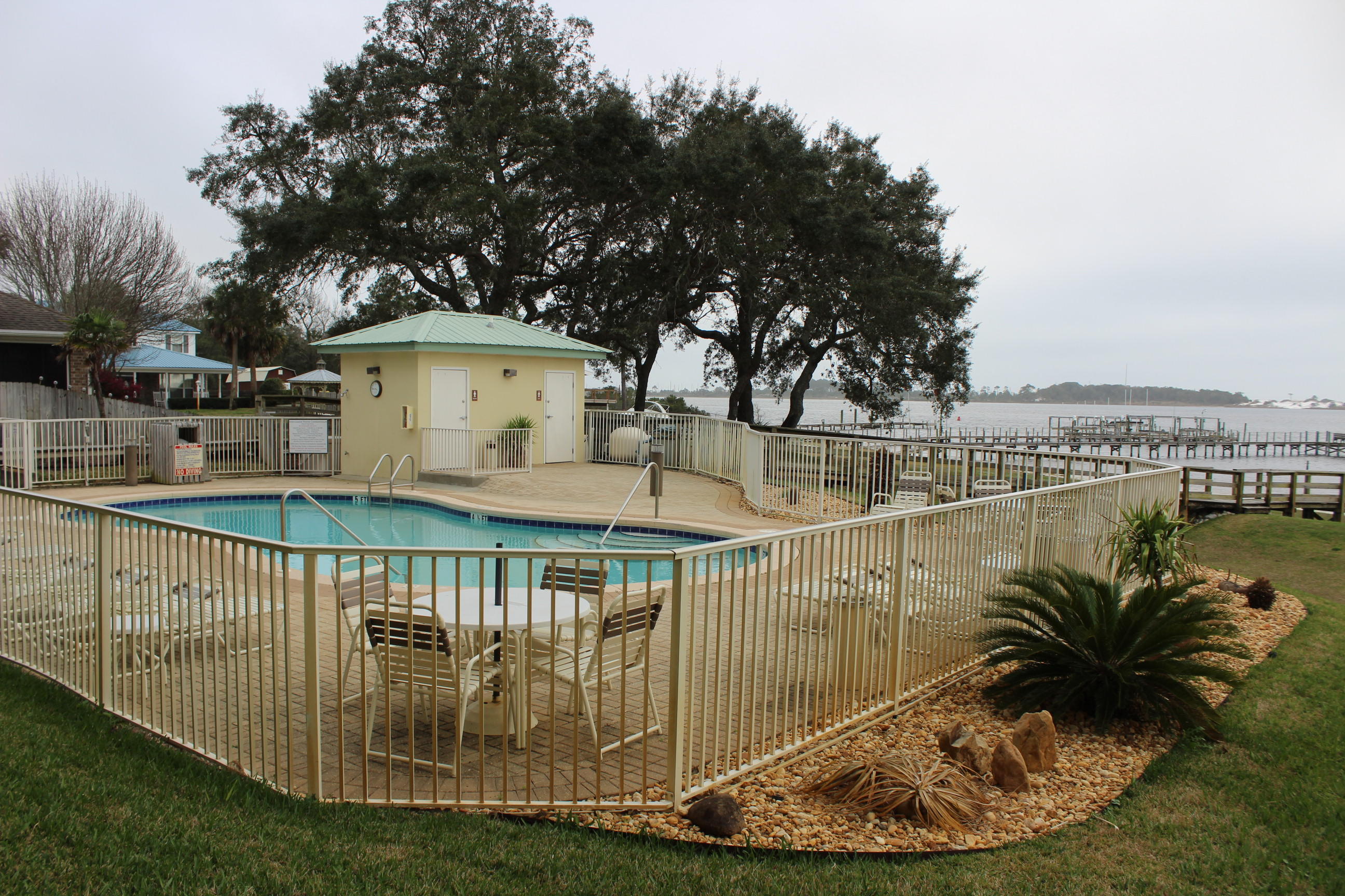 INTERCOASTAL POINTE - Residential