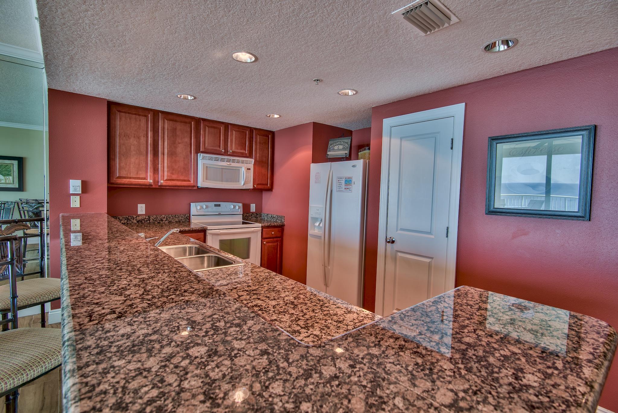 PALAZZO CONDOMINIUM - Residential