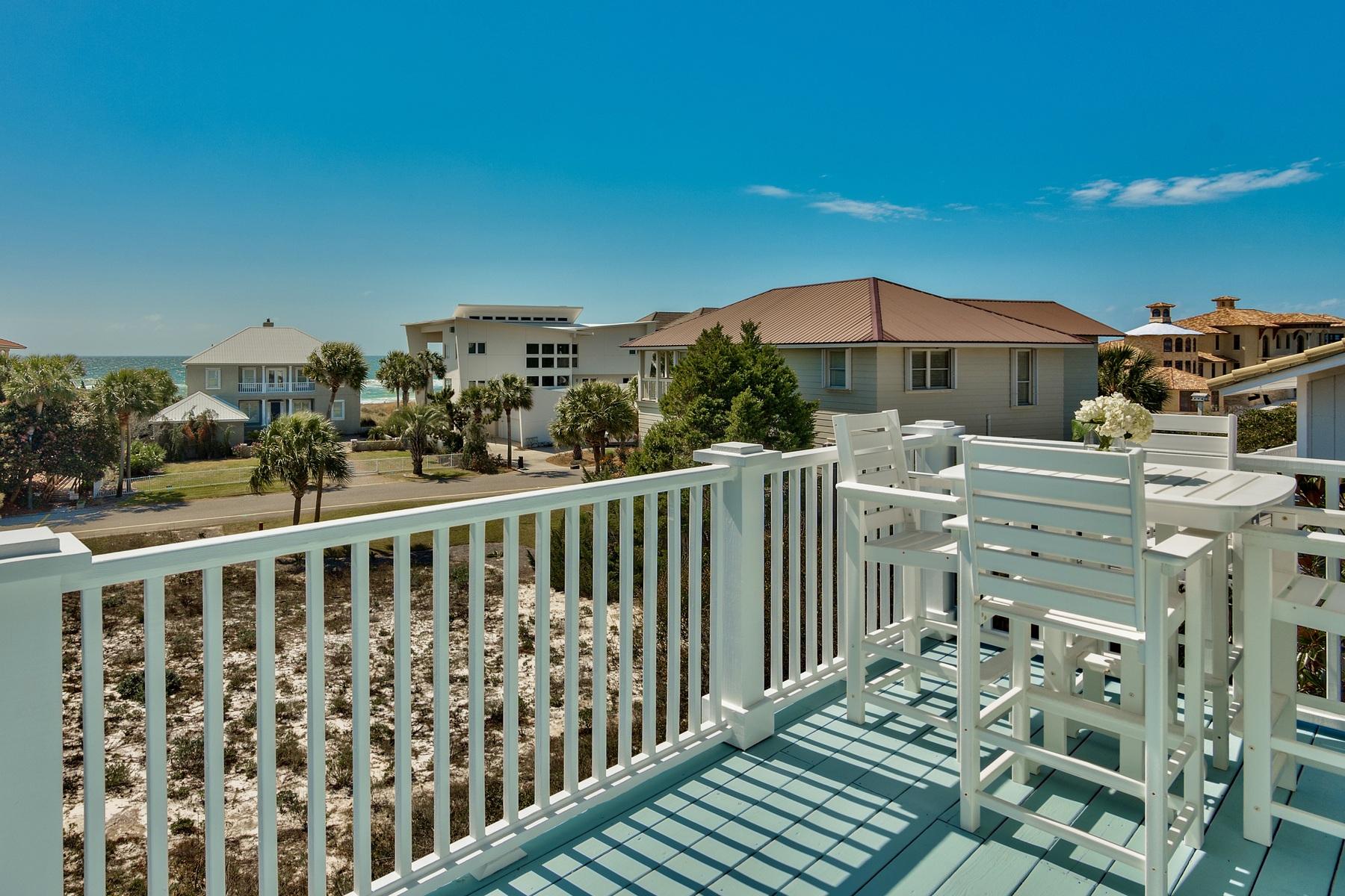 OLD FLORIDA COTTAGES - Residential