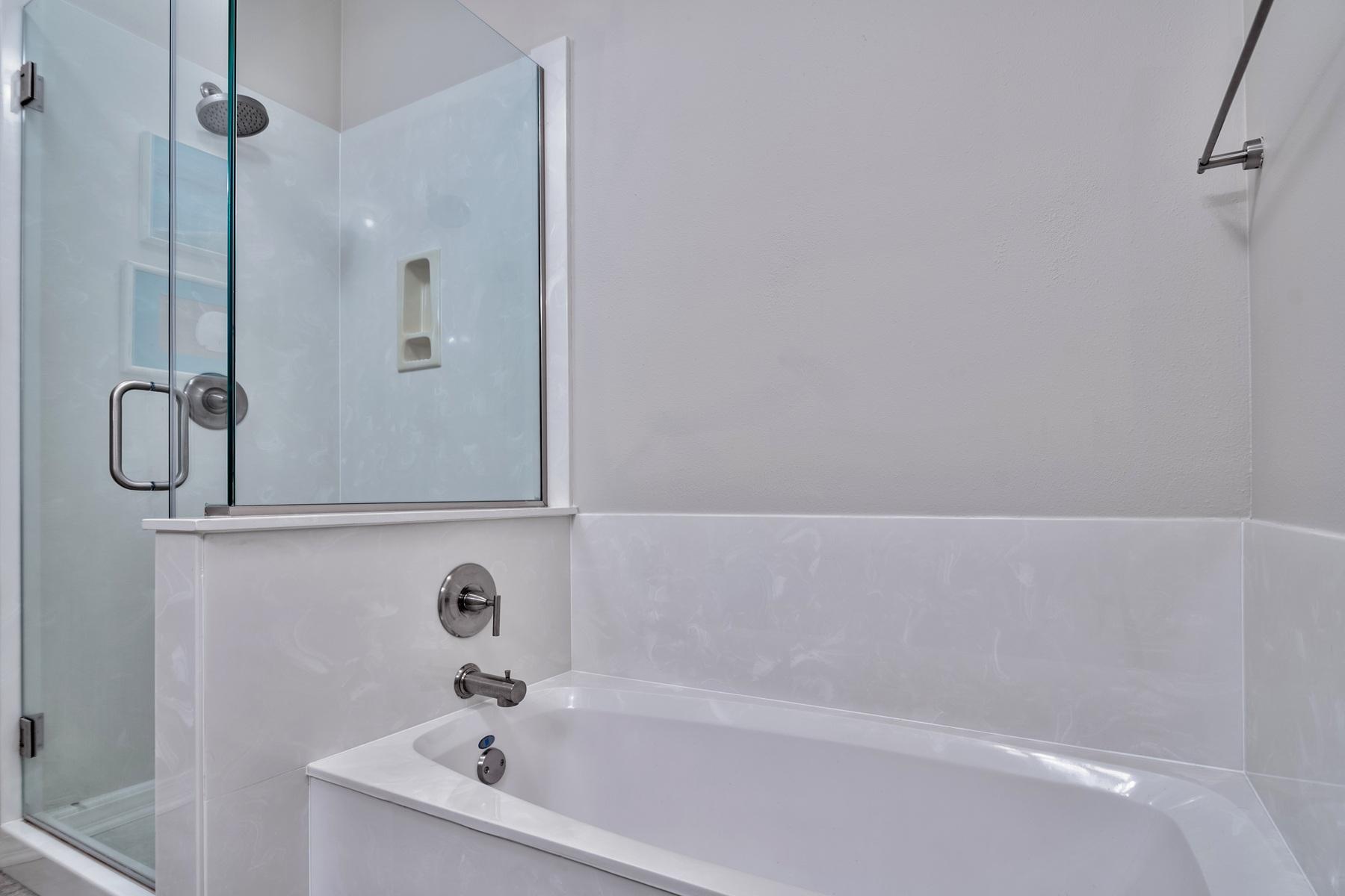 OLD FLORIDA COTTAGES - Residential