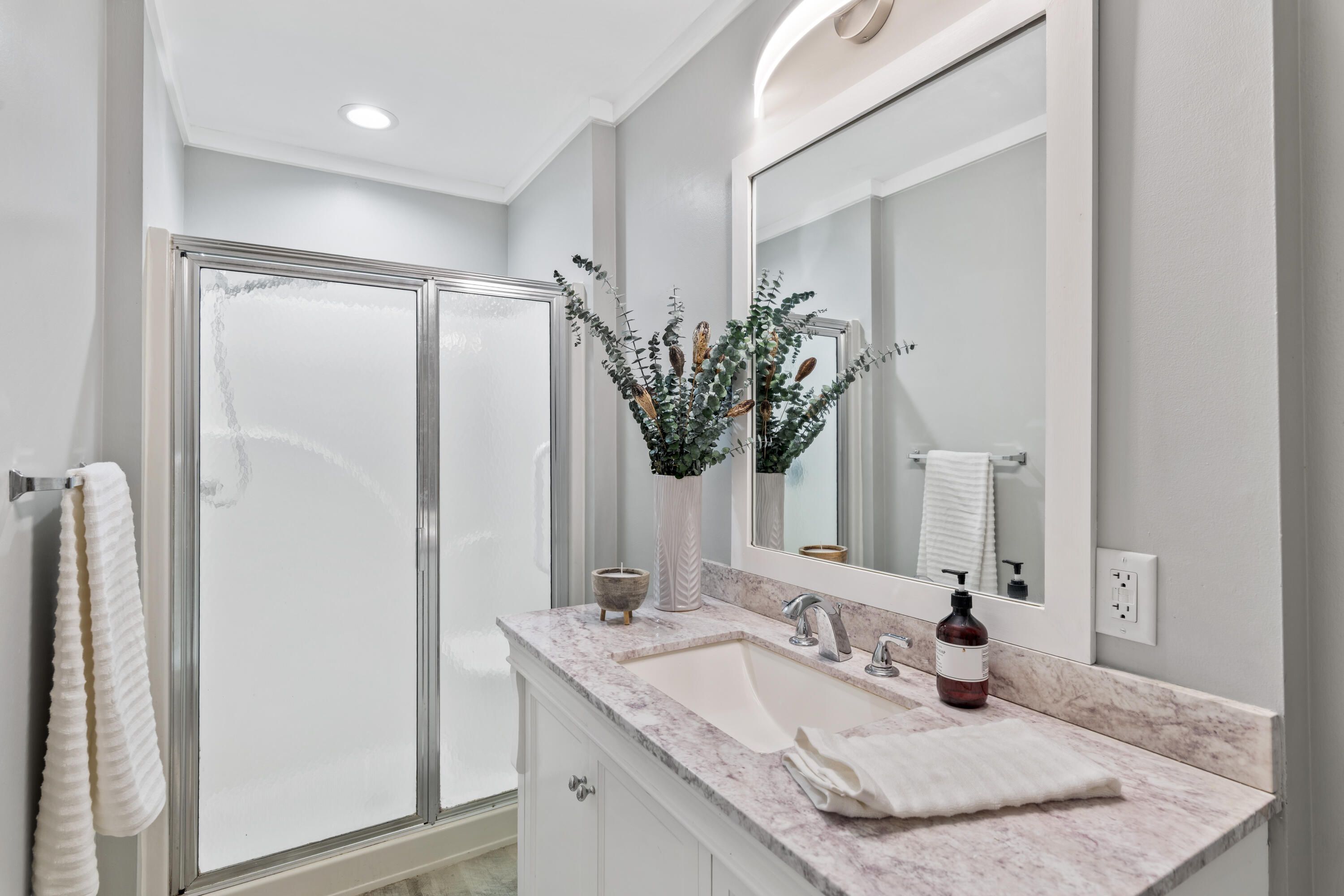 Bay Point Golf Villas - Residential