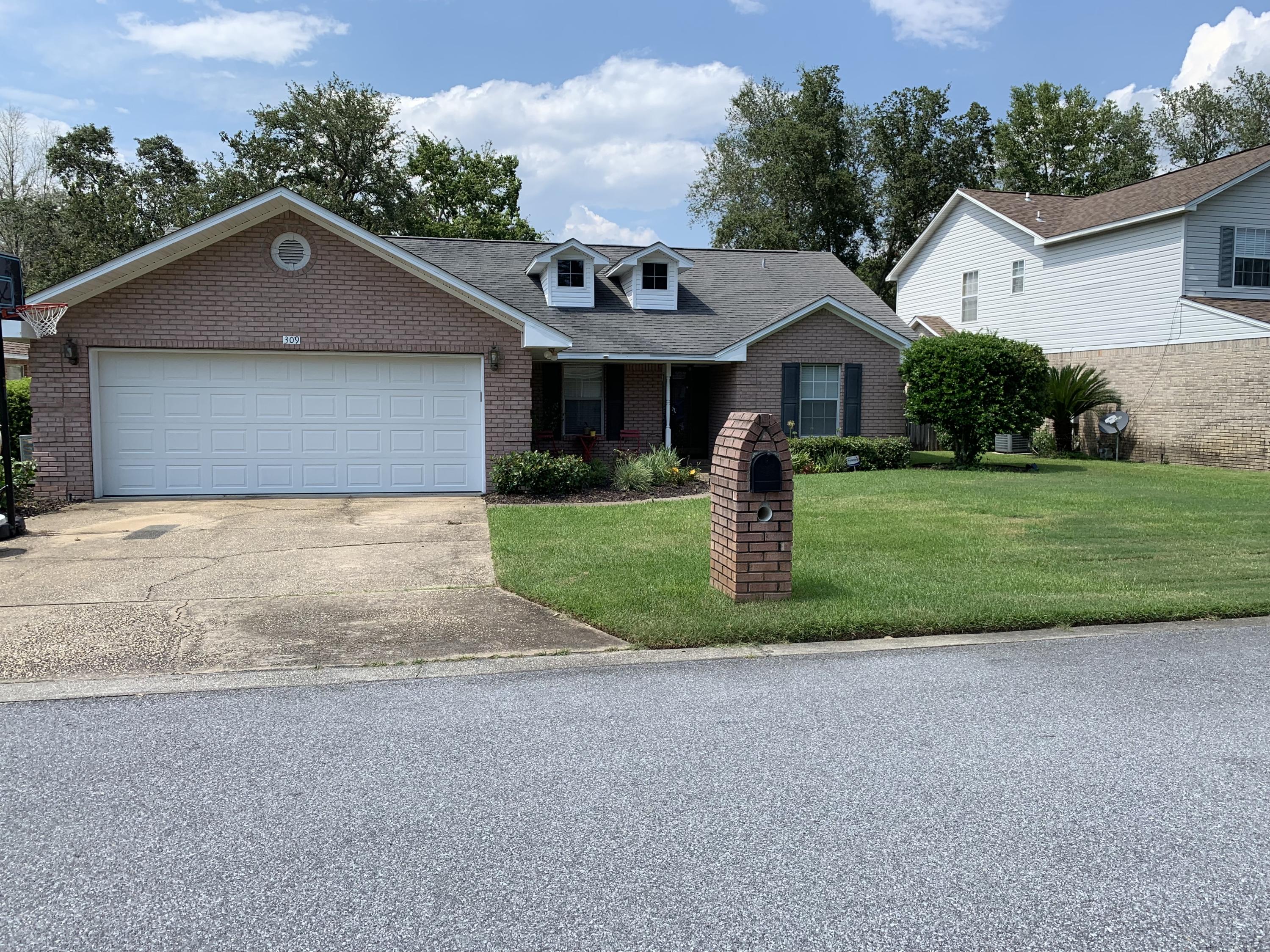 PARKWOOD PLACE AT BLUEWATER BAY - Residential Lease