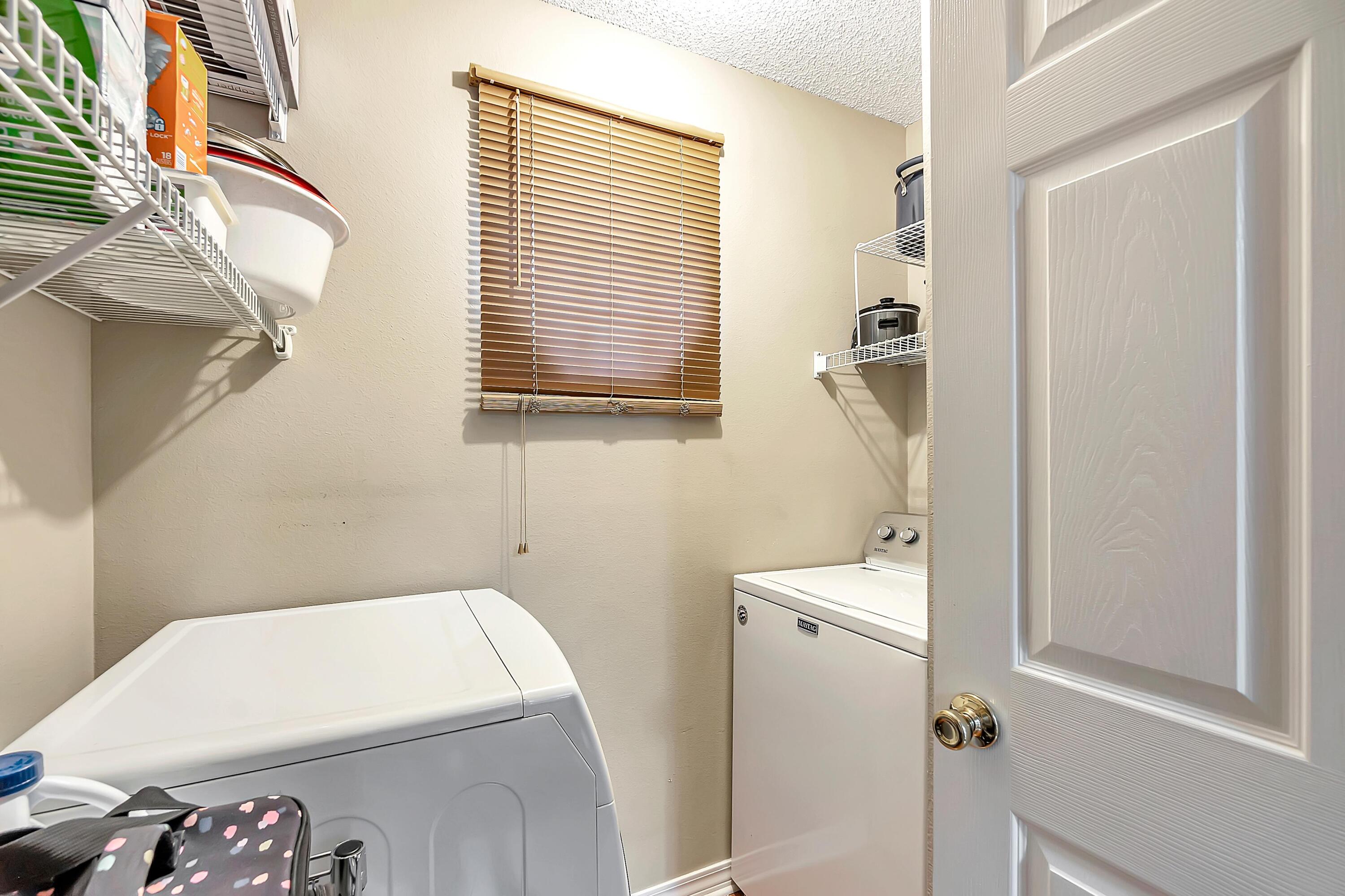 COUNTRYVIEW ESTATES 6TH ADDN PH1 - Residential