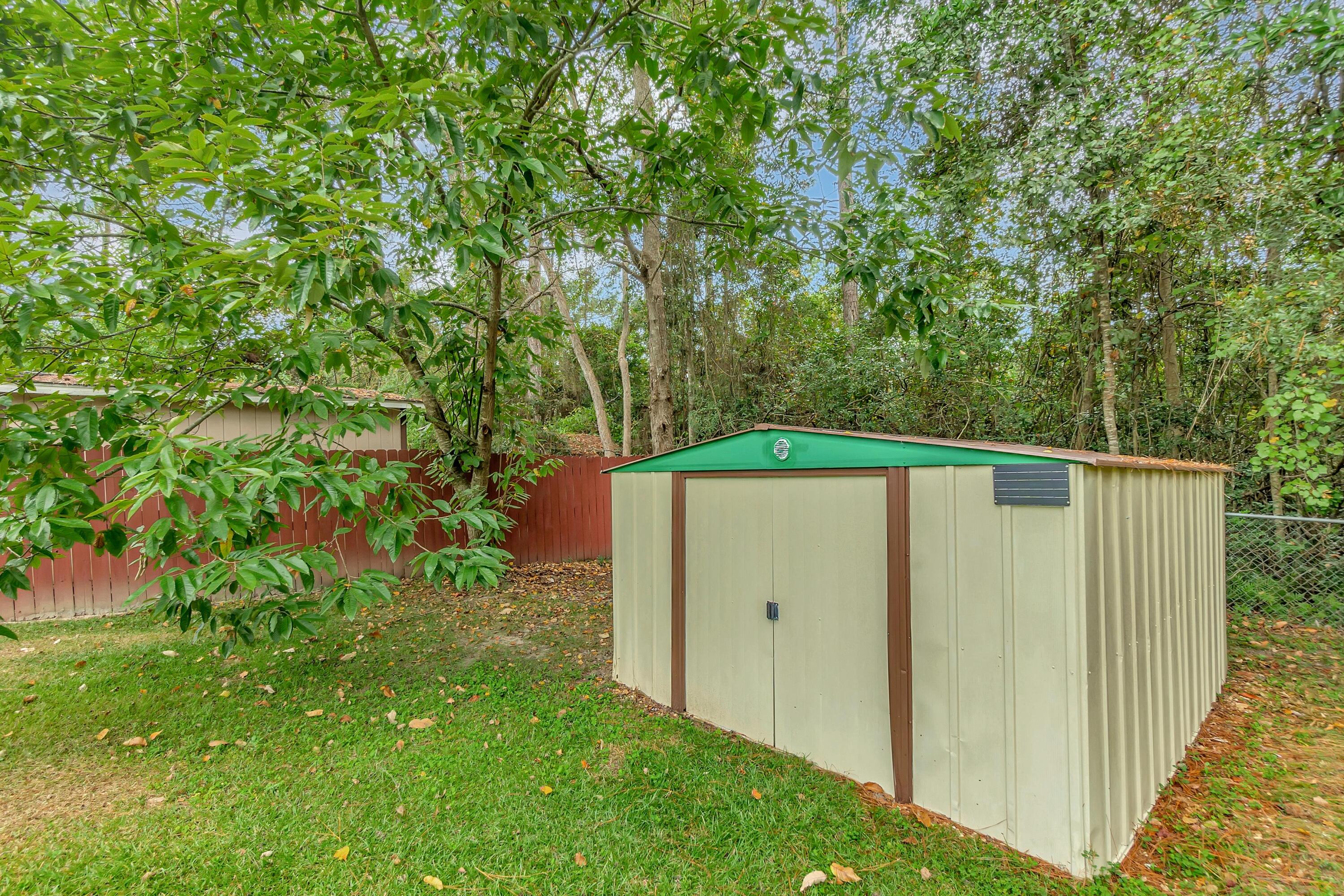 COUNTRYVIEW ESTATES 6TH ADDN PH1 - Residential