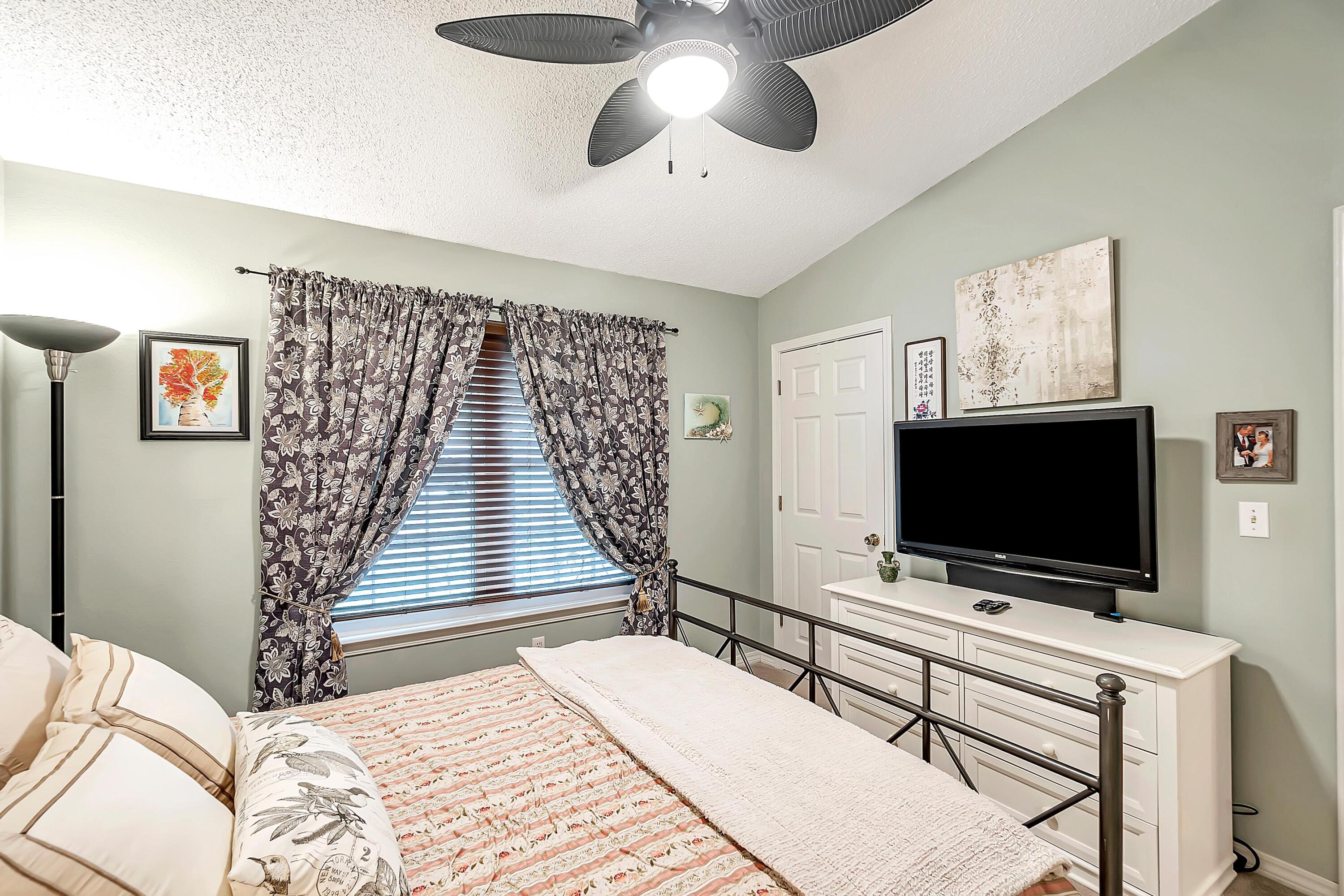COUNTRYVIEW ESTATES 6TH ADDN PH1 - Residential