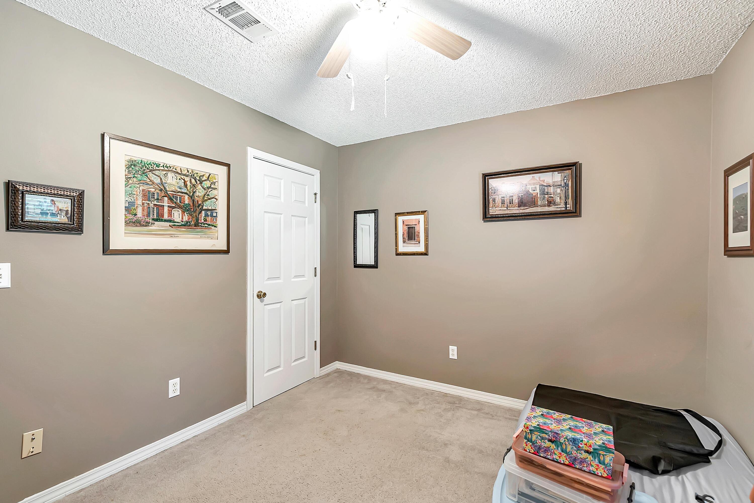 COUNTRYVIEW ESTATES 6TH ADDN PH1 - Residential
