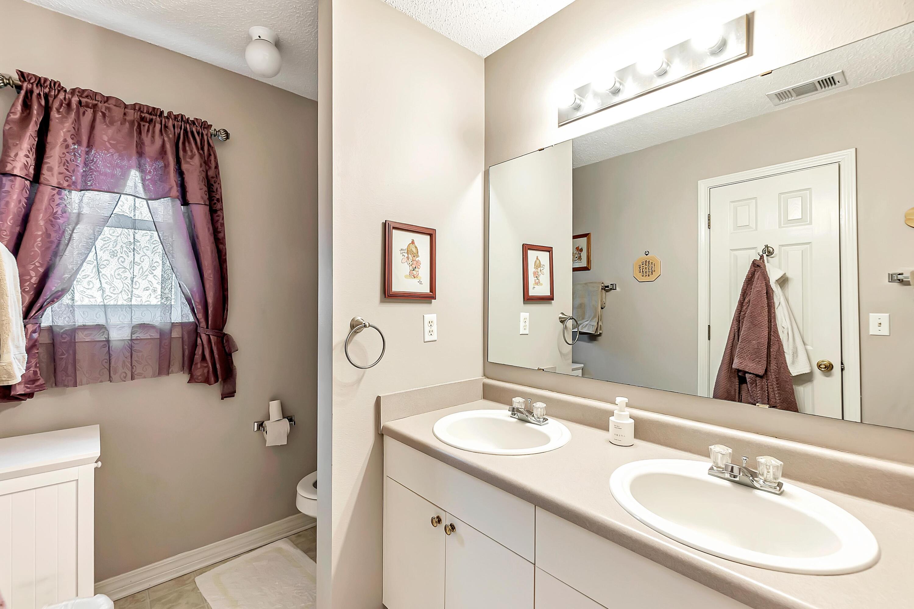 COUNTRYVIEW ESTATES 6TH ADDN PH1 - Residential