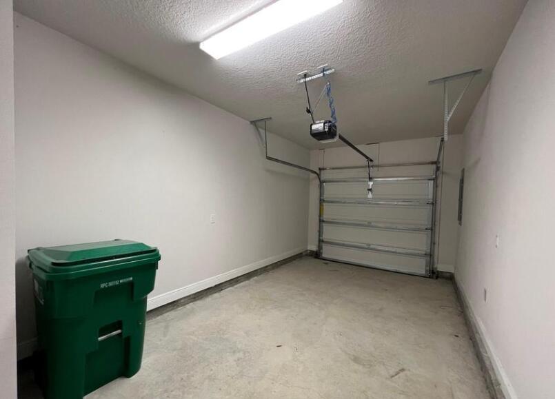 Sandhill Pines - Residential Lease