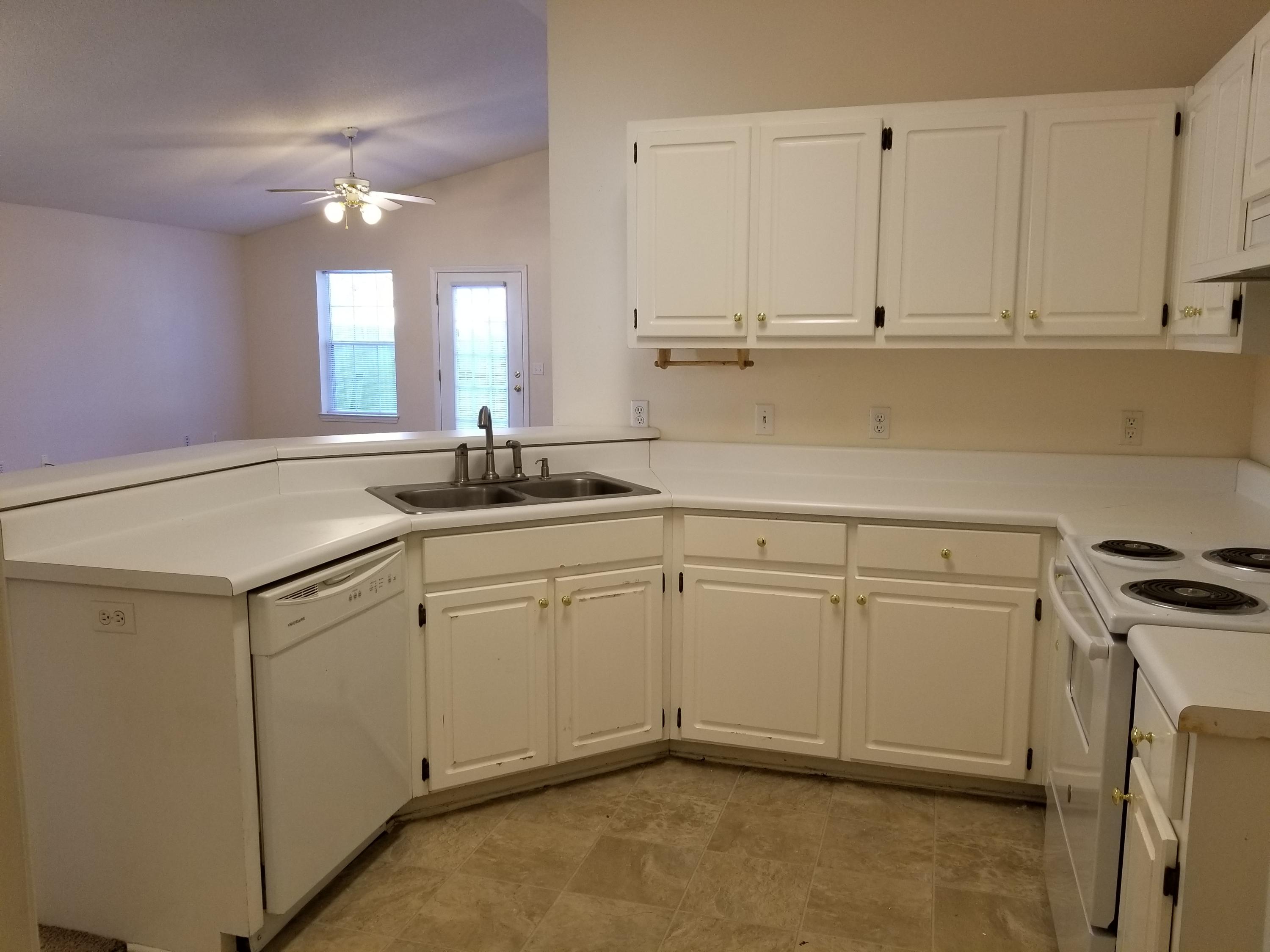 IVALEA GARDENS - Residential