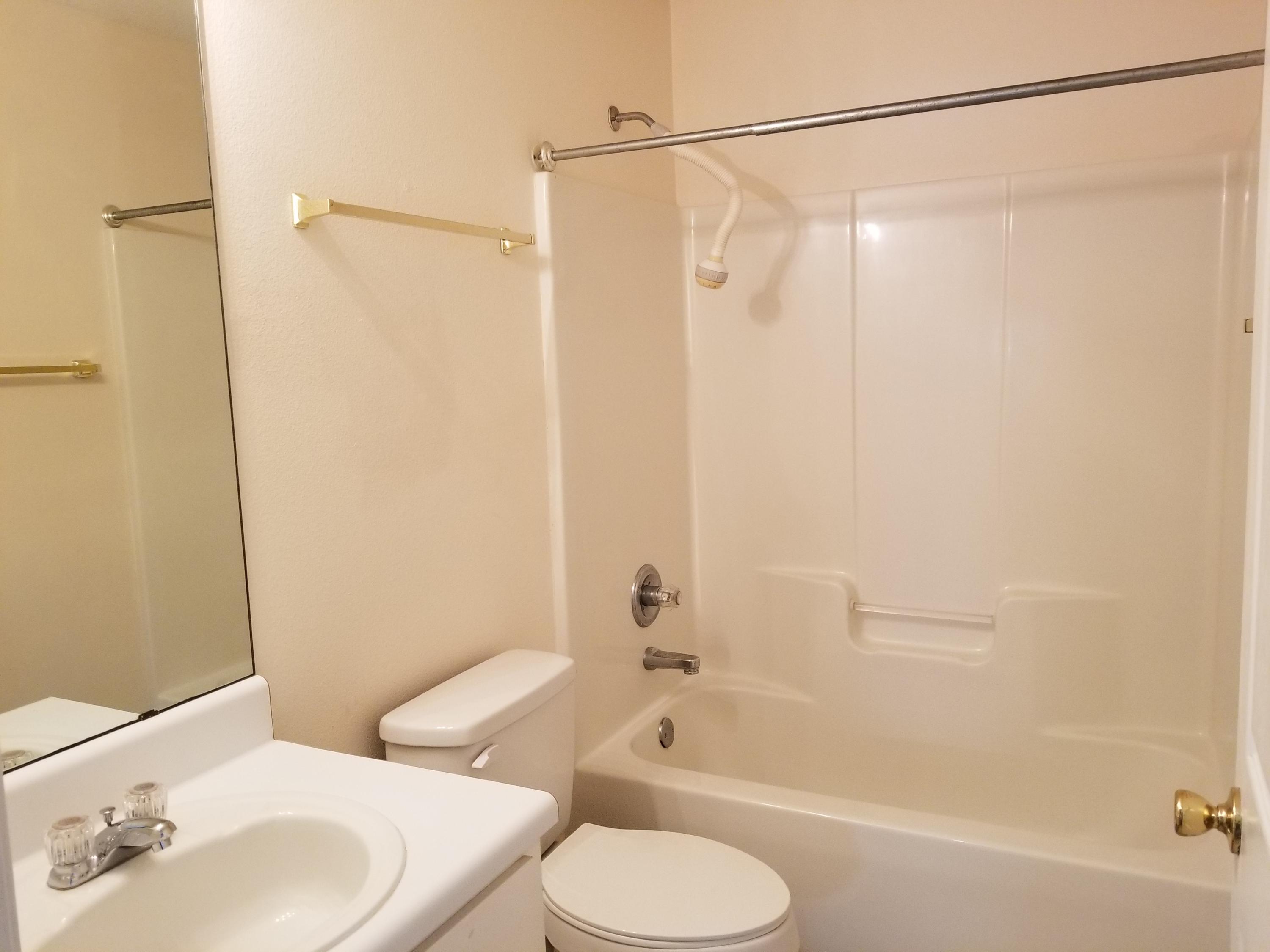 IVALEA GARDENS - Residential