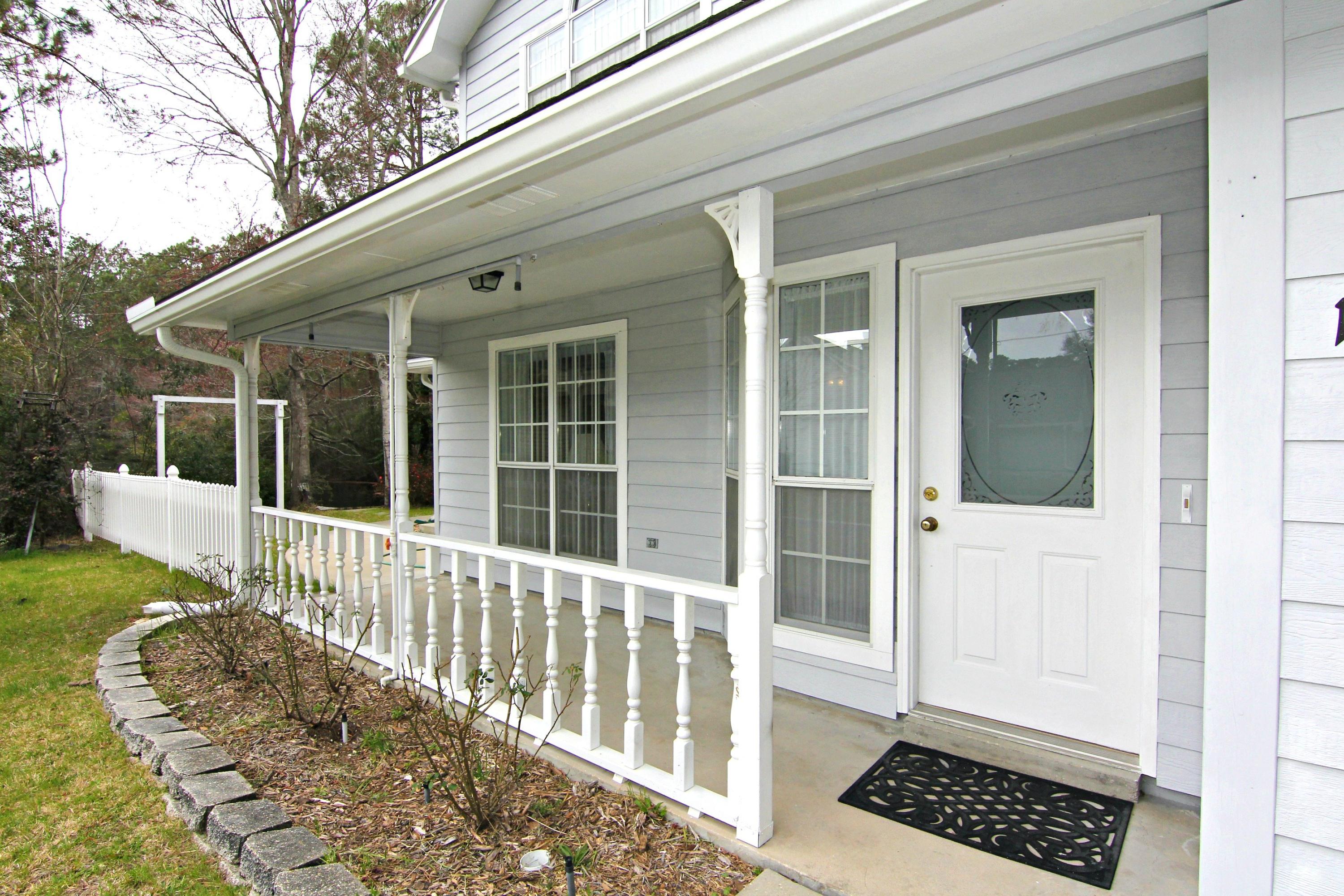 CRYSTAL LAKE ESTATES - Residential