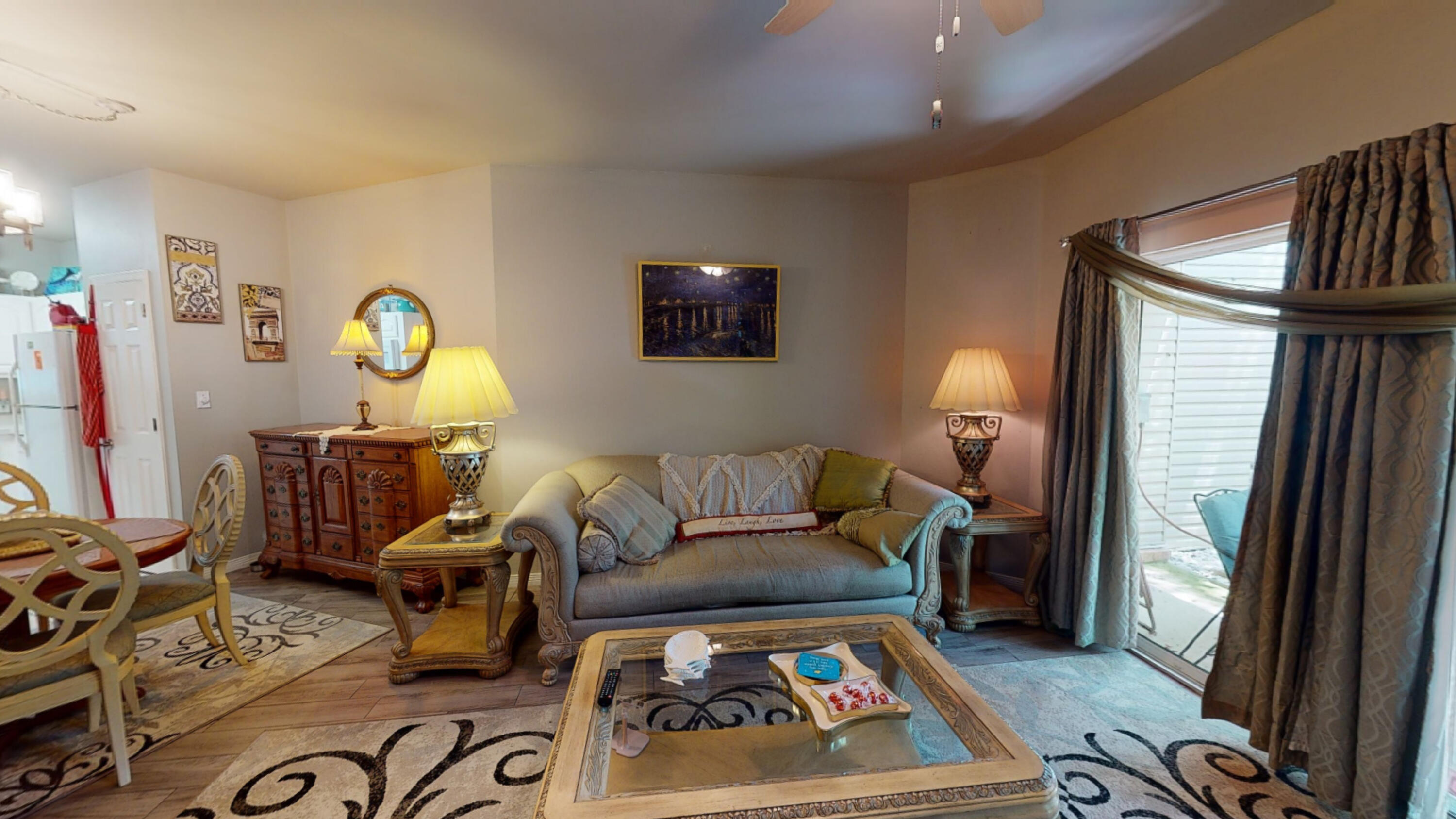 HIDDEN BAY VILLAGE - Residential