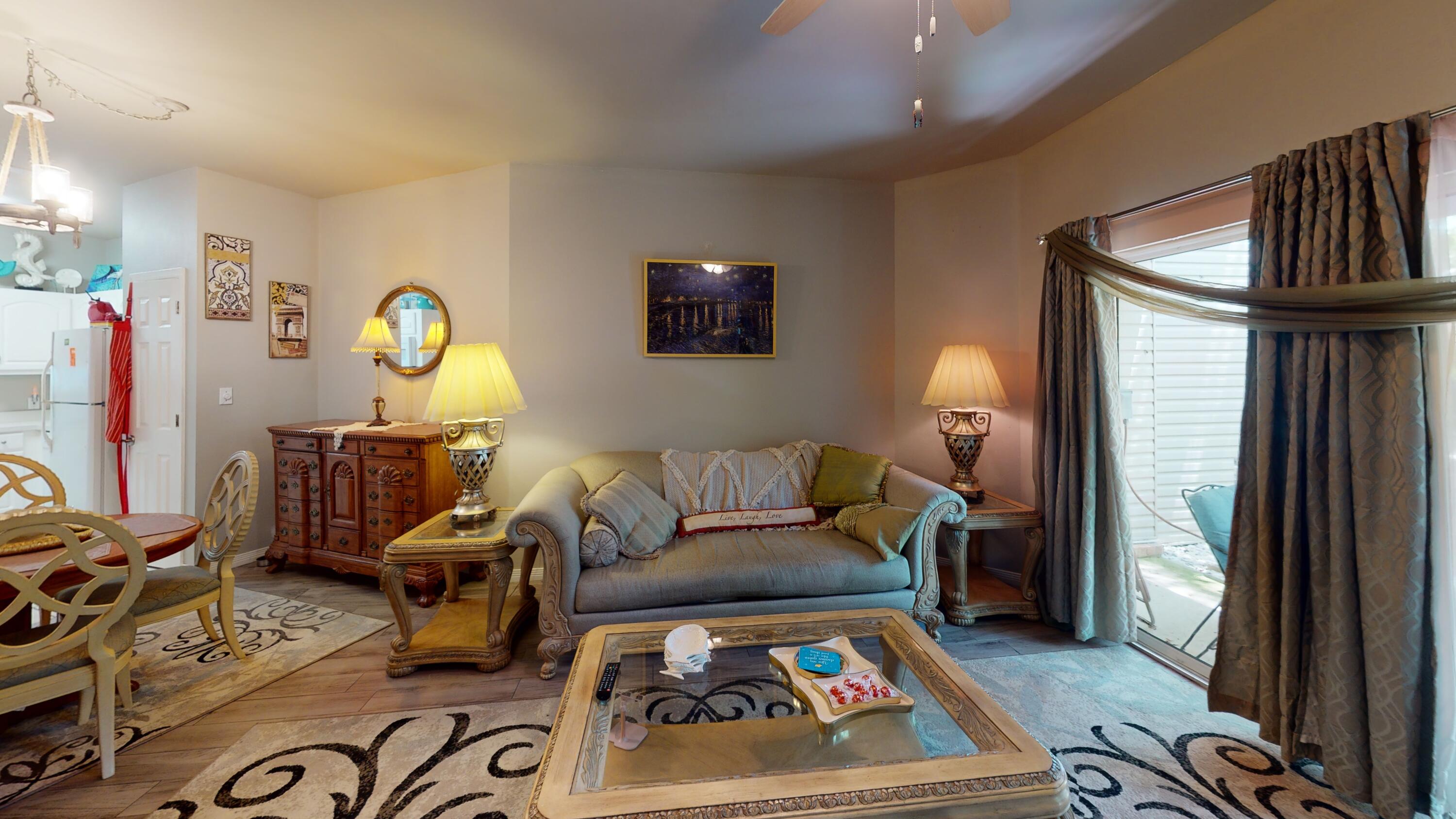 HIDDEN BAY VILLAGE - Residential