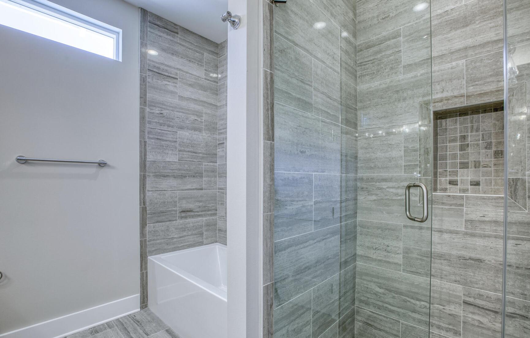 LIGHTHOUSE POINTE - Residential Lease