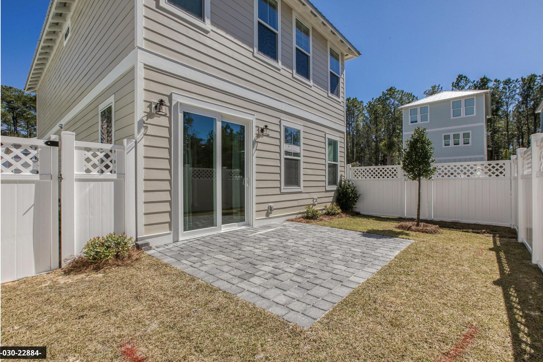 LIGHTHOUSE POINTE - Residential Lease
