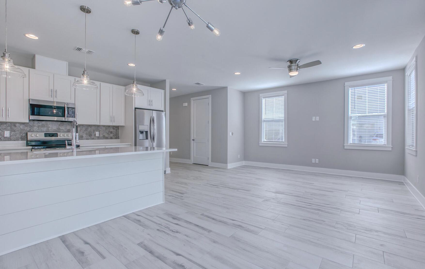 LIGHTHOUSE POINTE - Residential Lease
