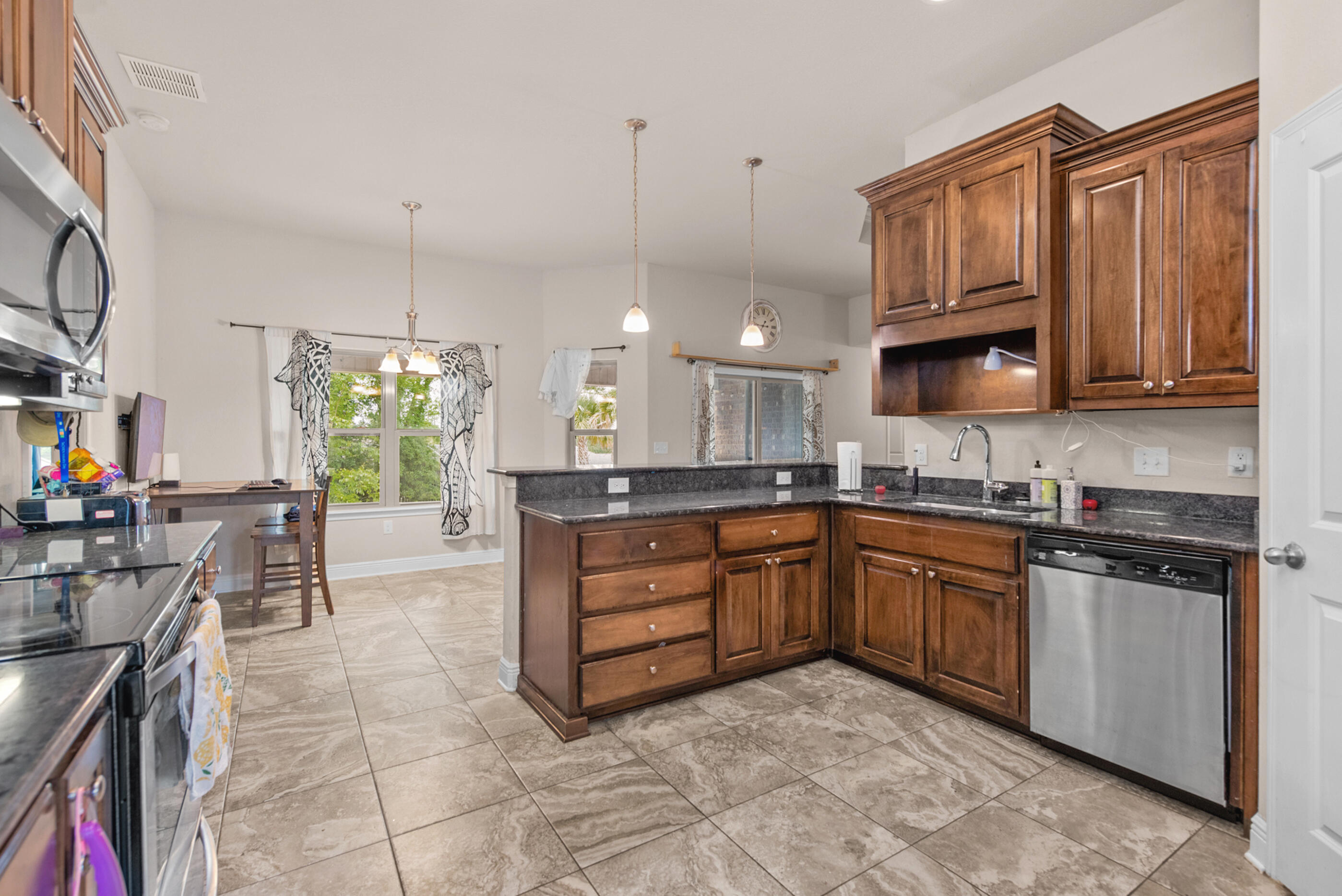 FOX VALLEY - Residential