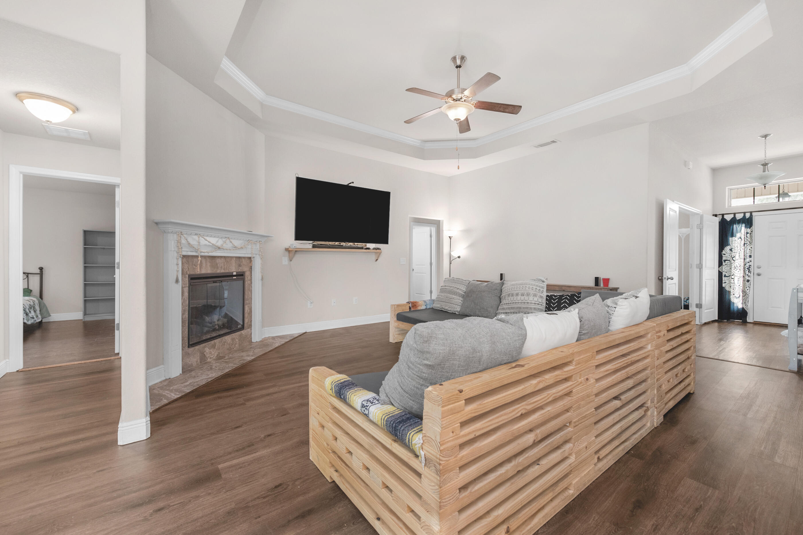 FOX VALLEY - Residential