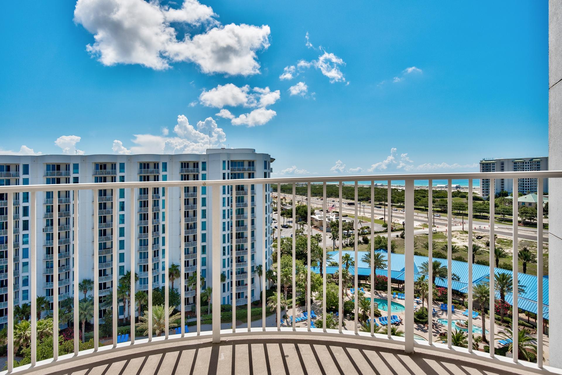 THE PALMS OF DESTIN - Residential
