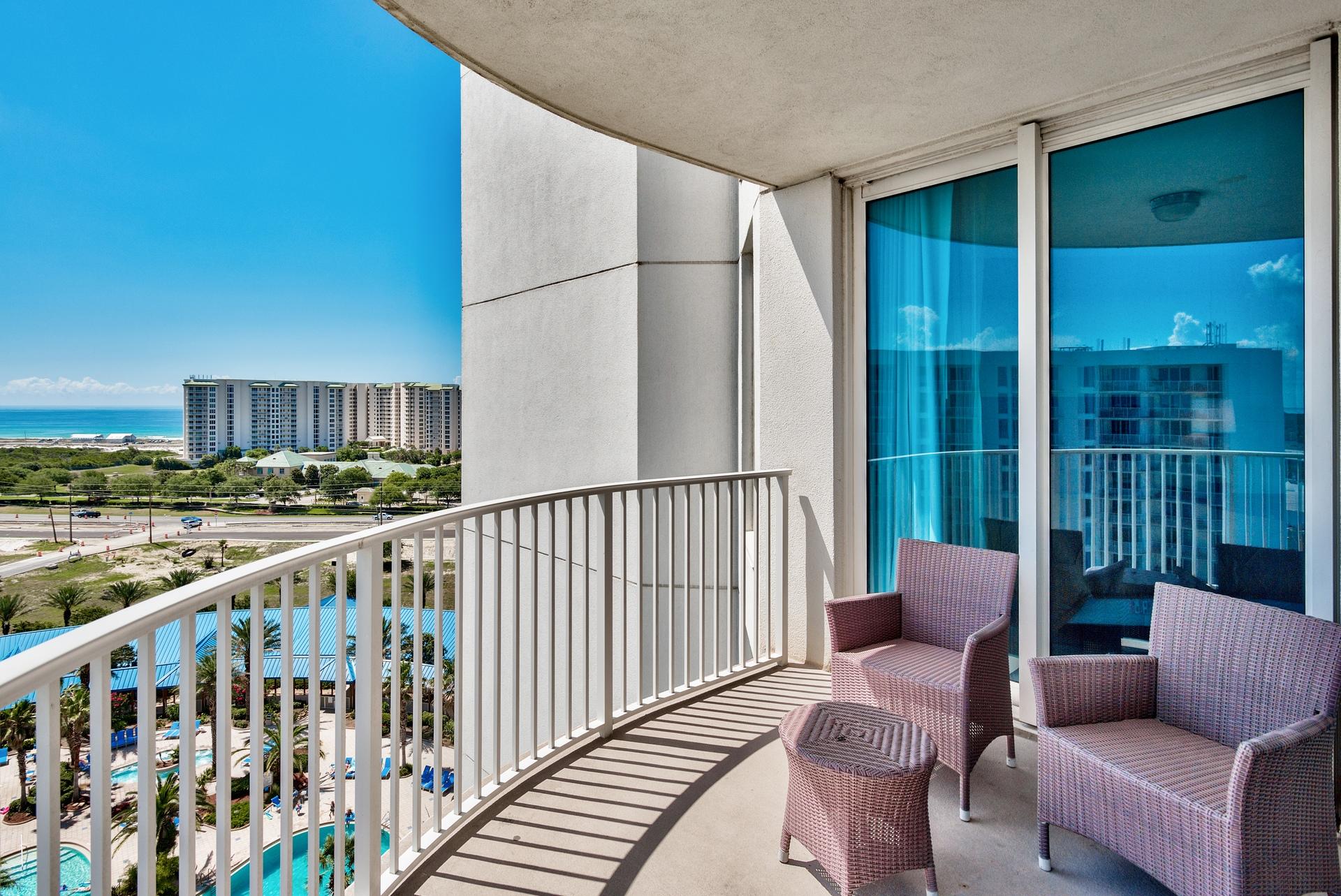 THE PALMS OF DESTIN - Residential