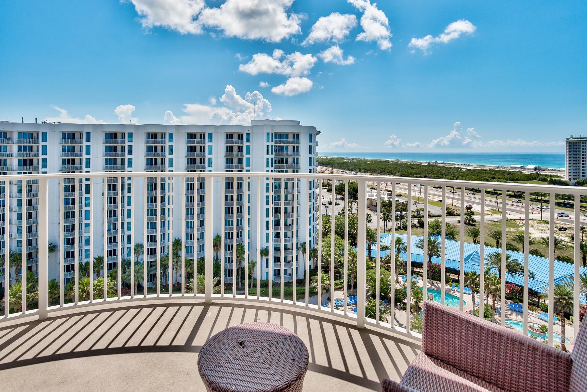 THE PALMS OF DESTIN - Residential