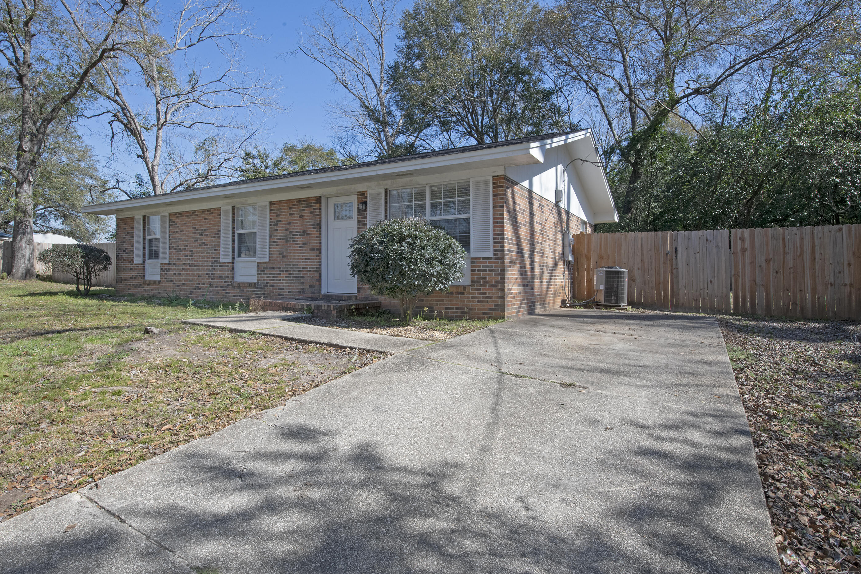 BAKER LAND CO ADDN TO BAKER - Residential