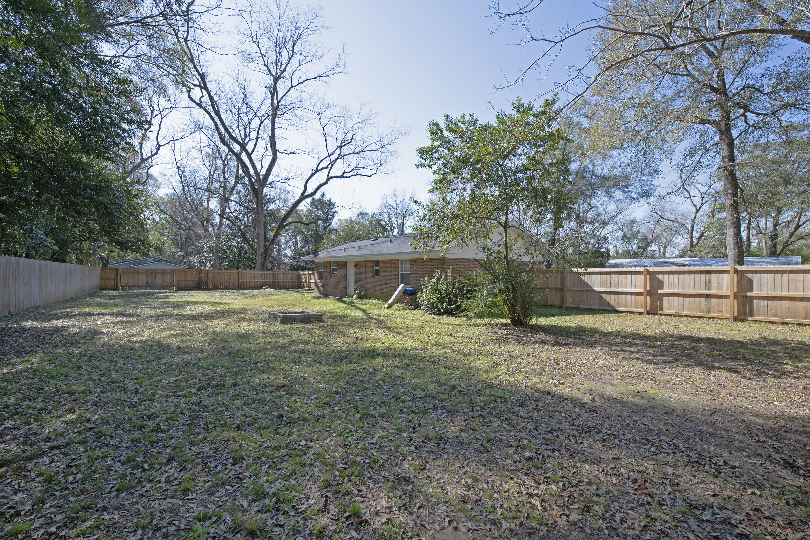 BAKER LAND CO ADDN TO BAKER - Residential