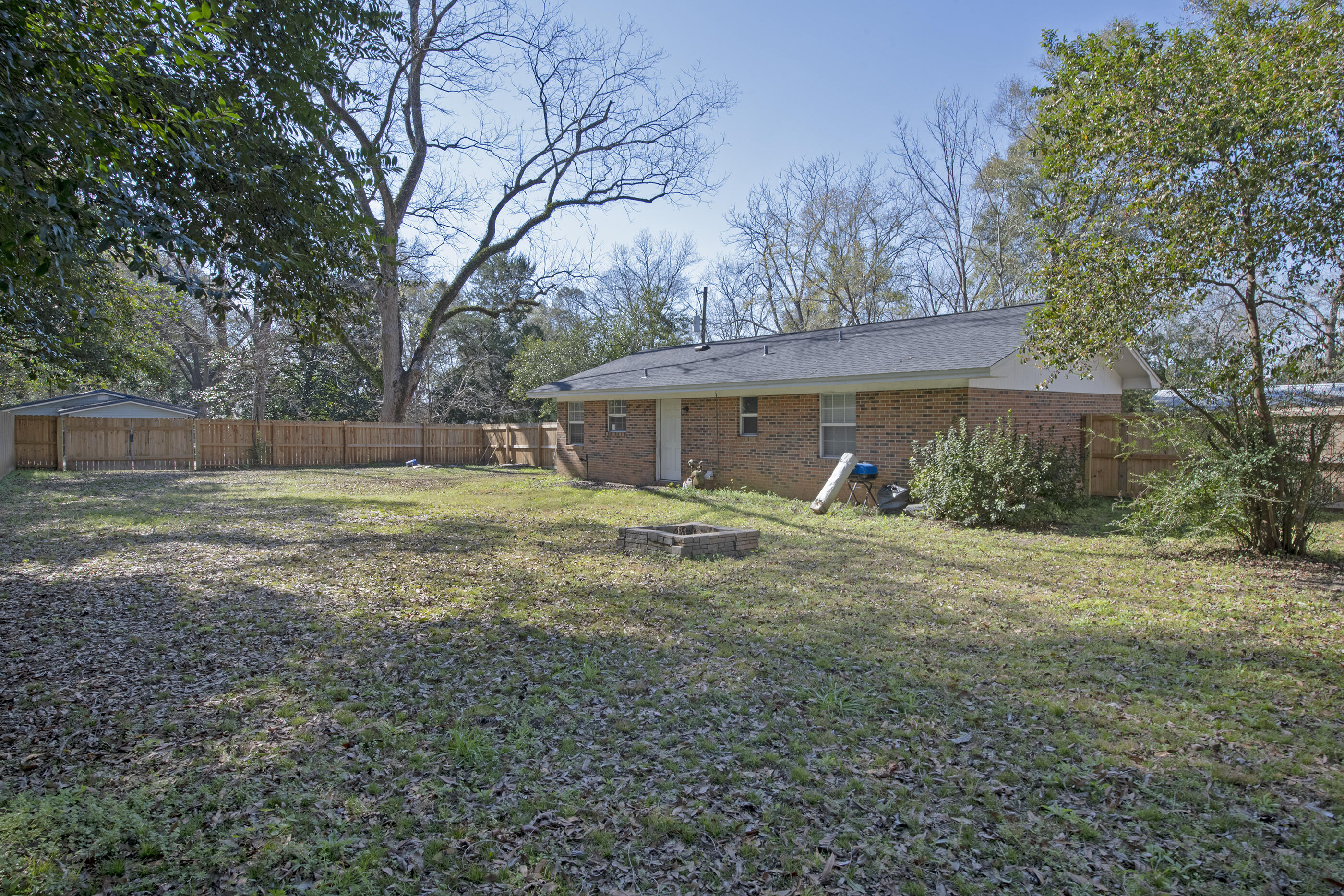 BAKER LAND CO ADDN TO BAKER - Residential