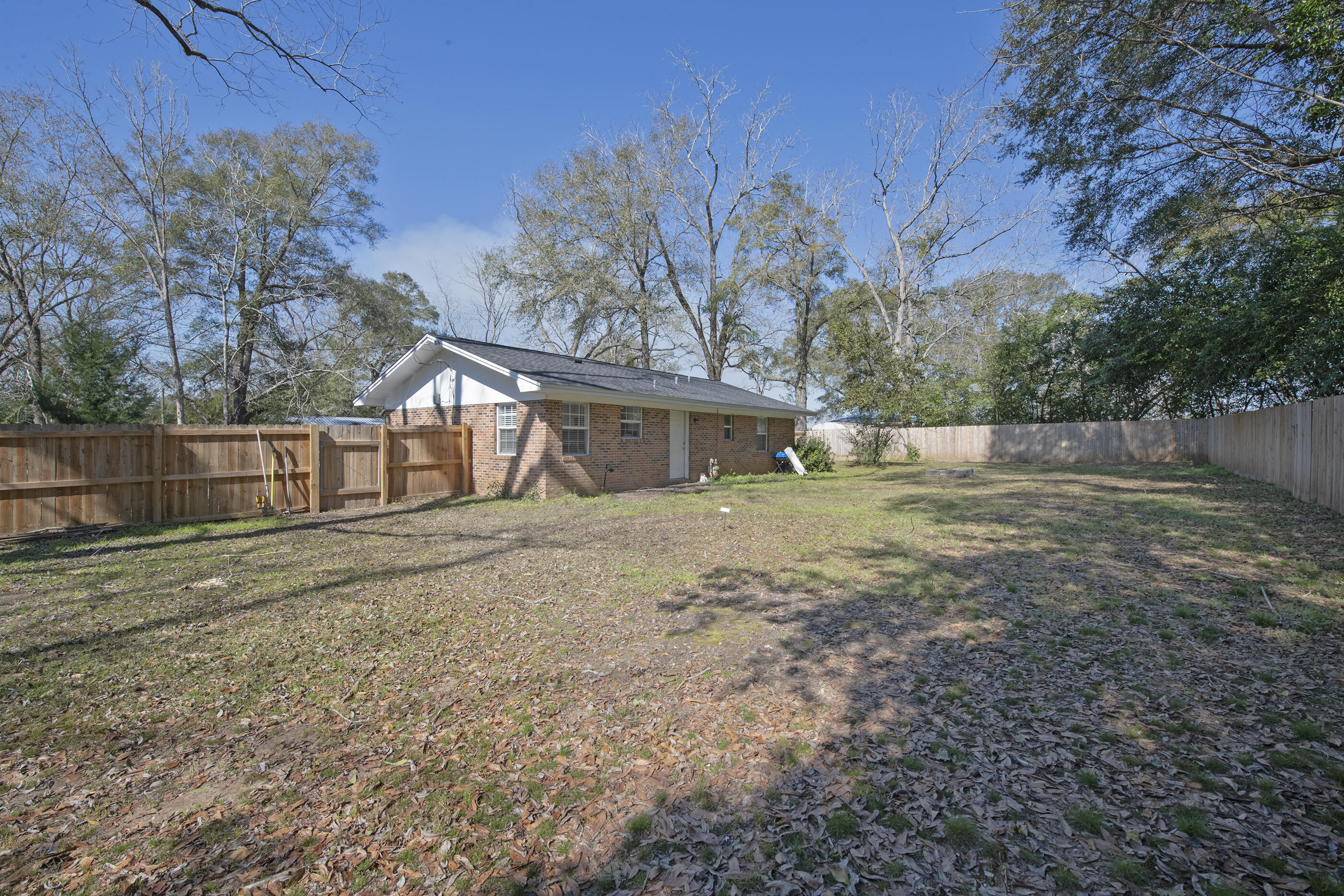 BAKER LAND CO ADDN TO BAKER - Residential