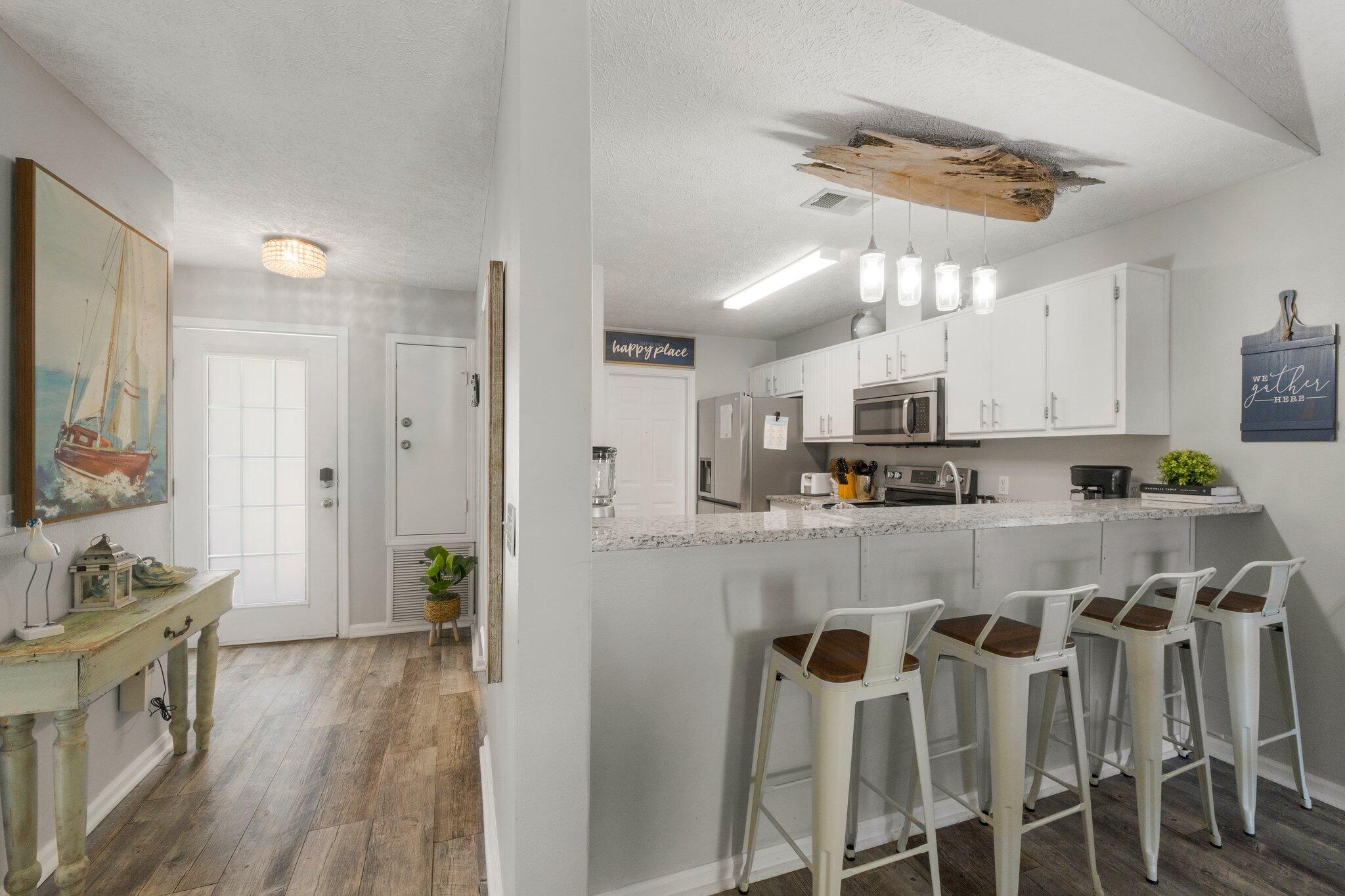 HOLIDAY BEACH - Residential