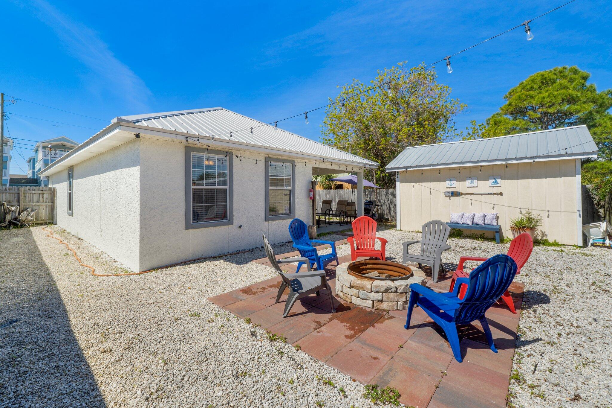 HOLIDAY BEACH - Residential