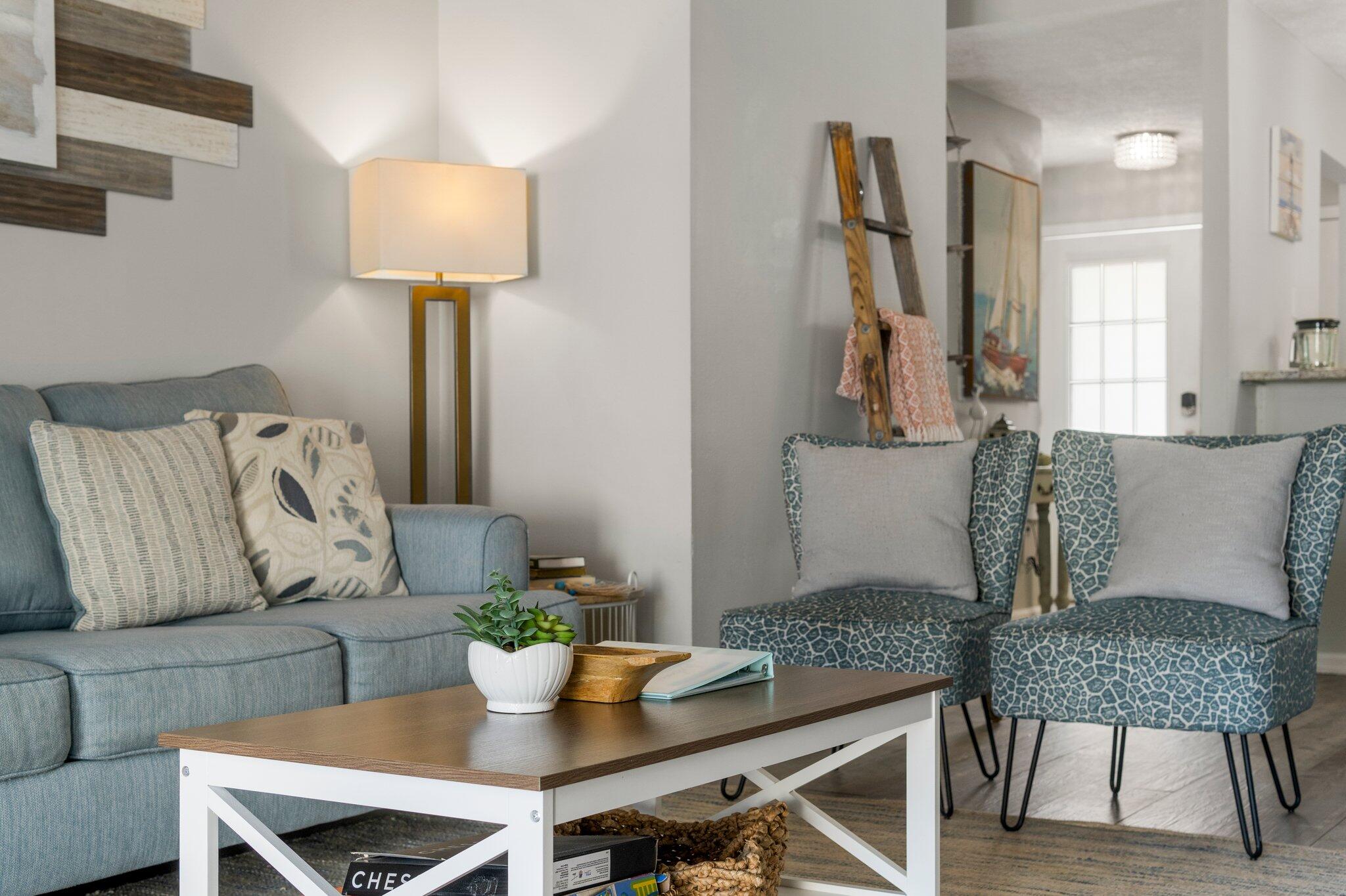 HOLIDAY BEACH - Residential