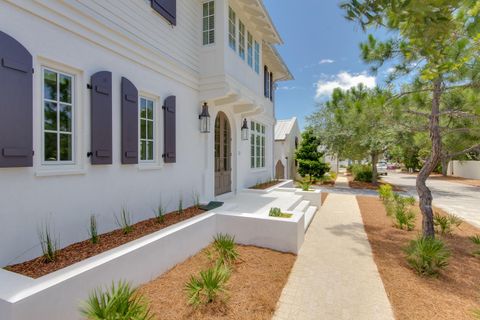 A home in Rosemary Beach