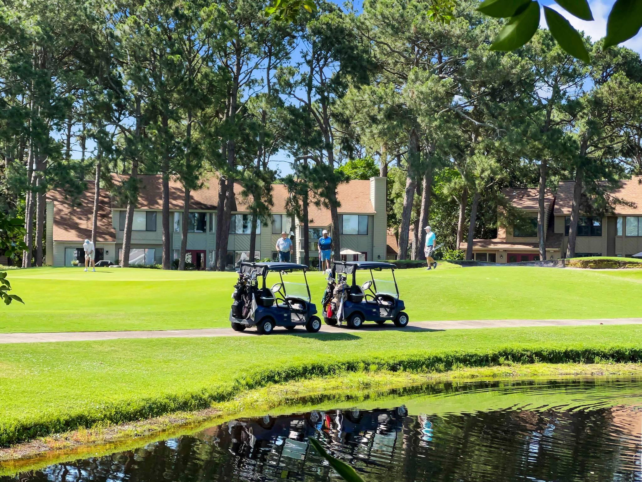 PLAYERS CLUB ON THE BAY THE - Residential