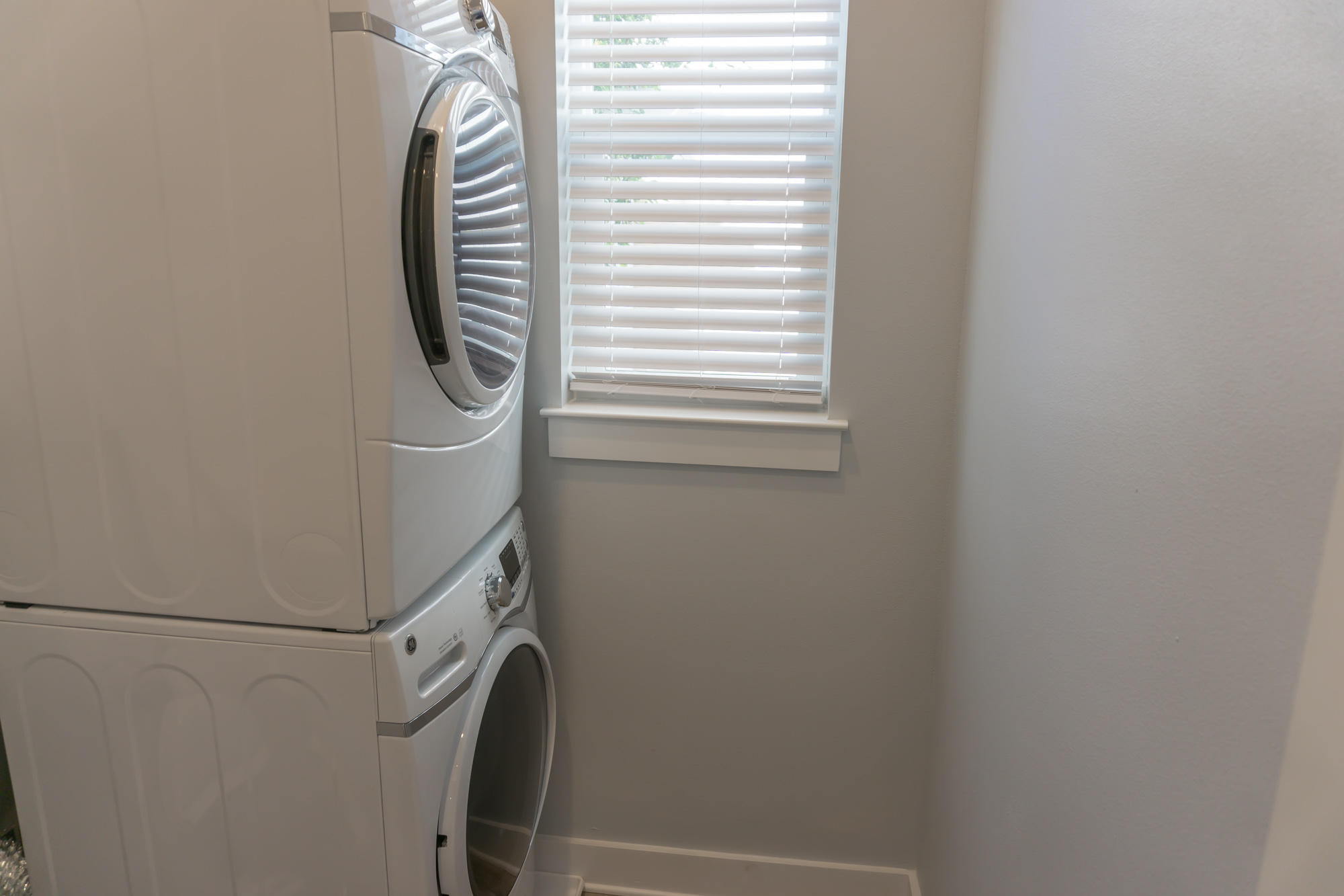 EMERALD WATERS VILLAGE - Residential