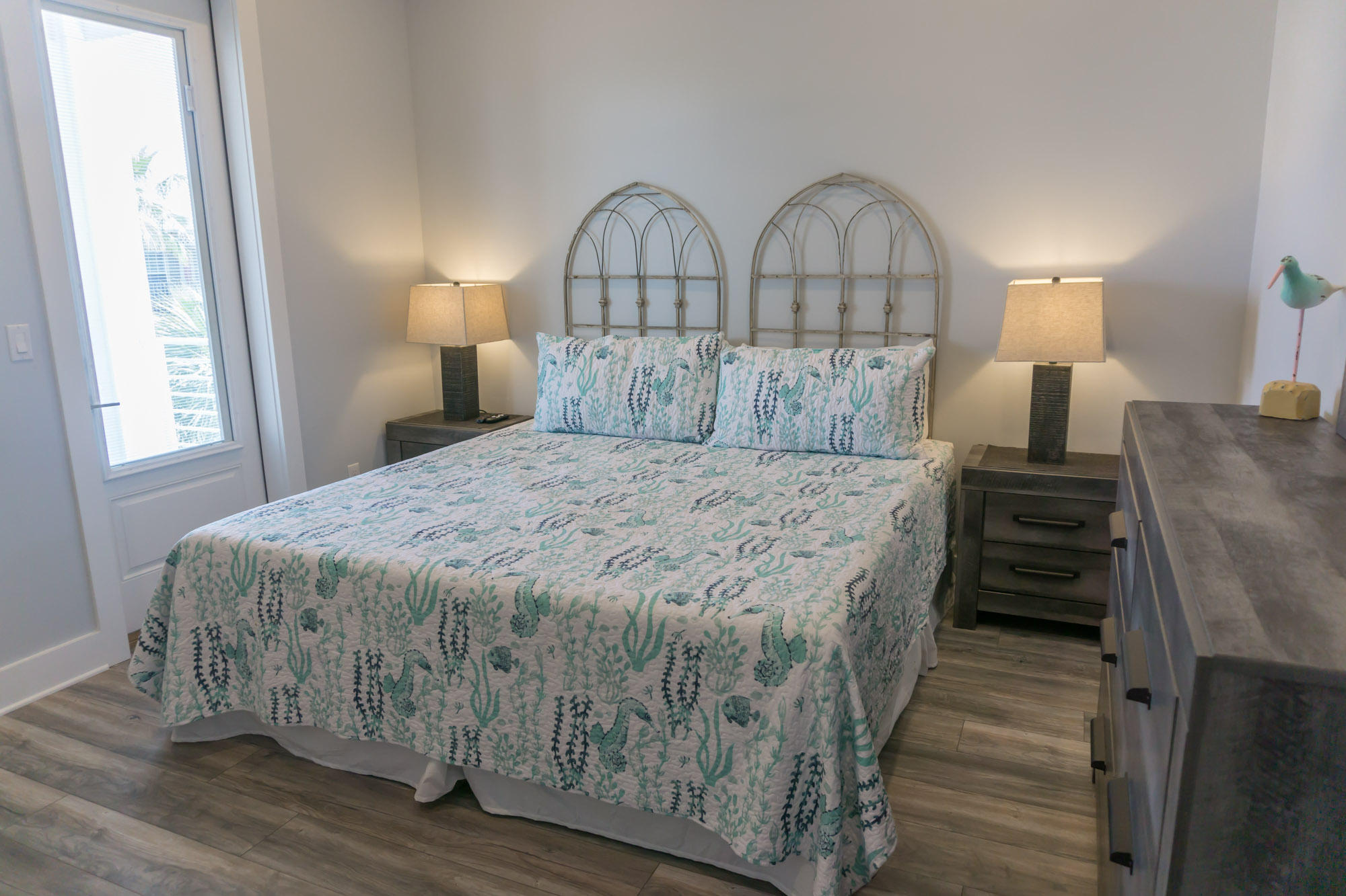 EMERALD WATERS VILLAGE - Residential