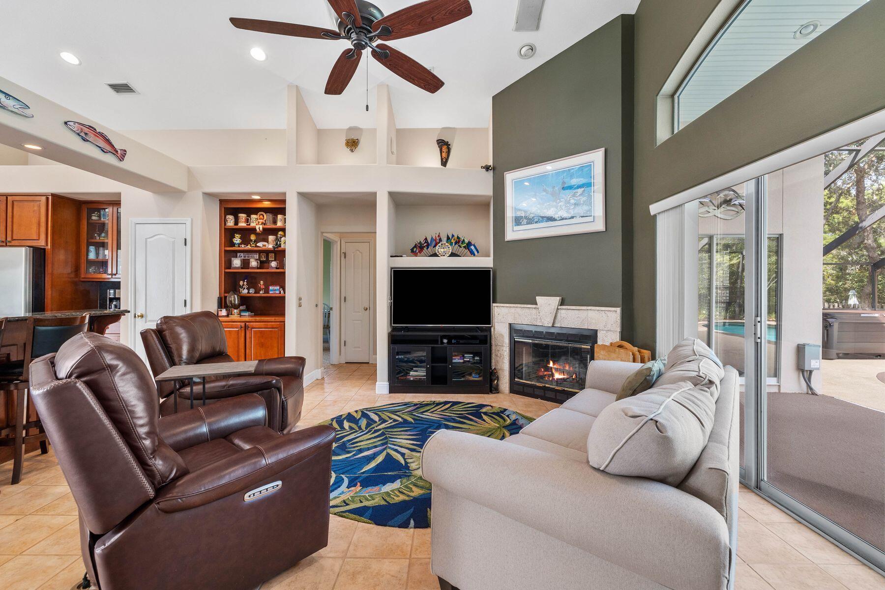 GULF VISTA - Residential