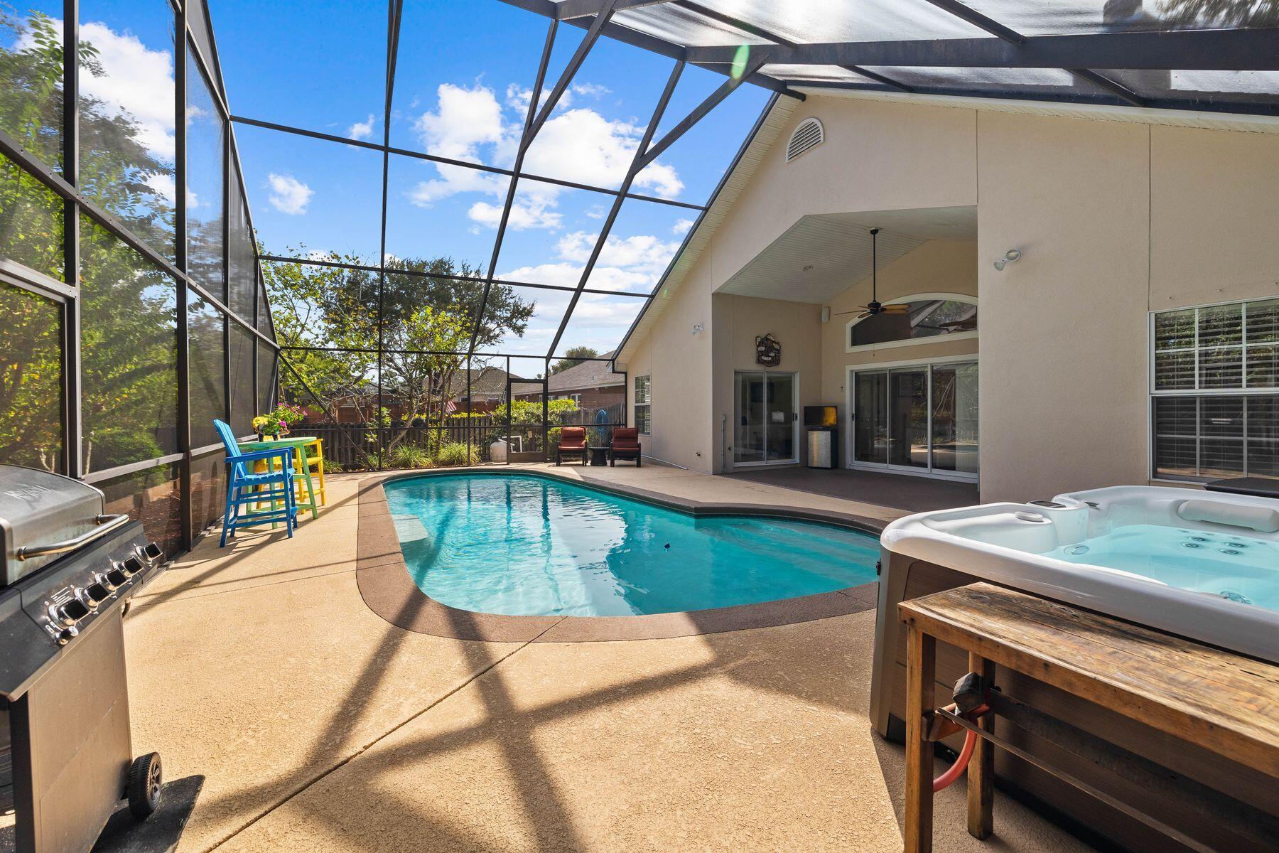 GULF VISTA - Residential