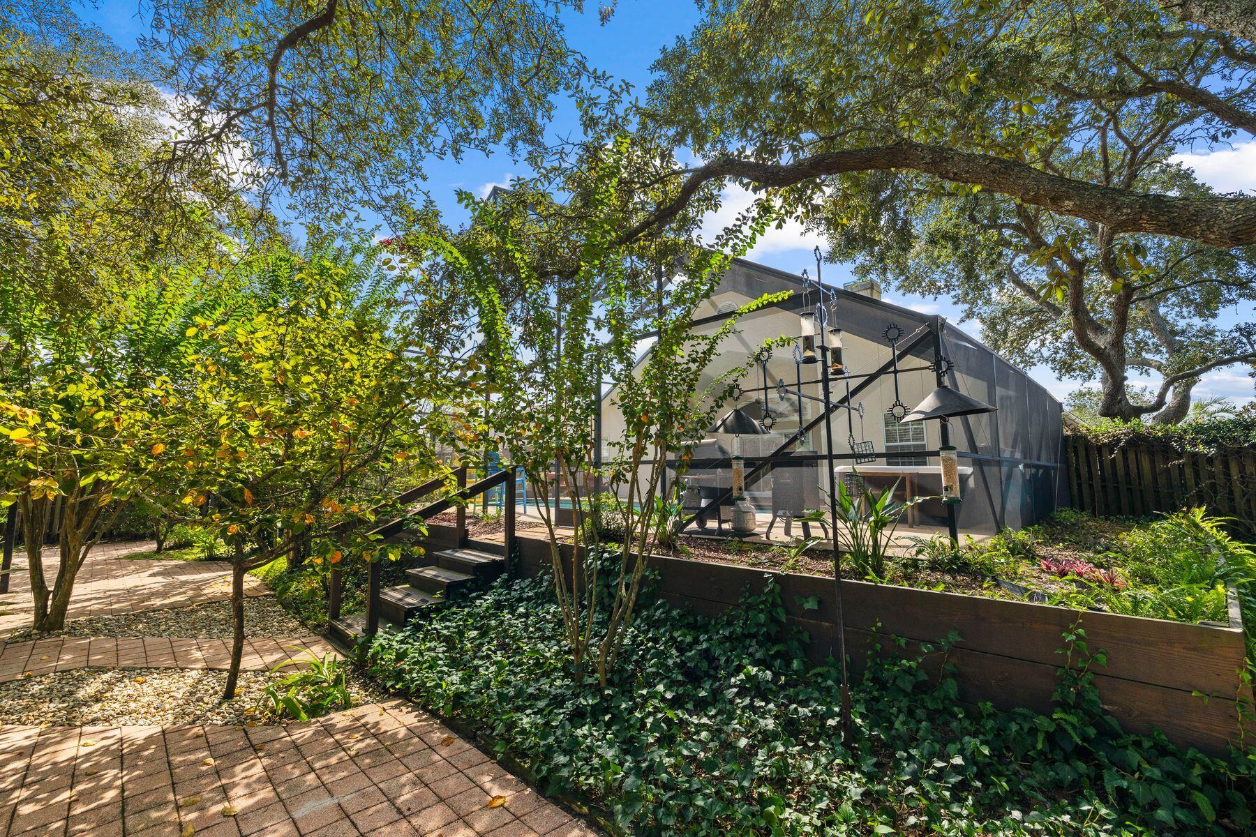 GULF VISTA - Residential