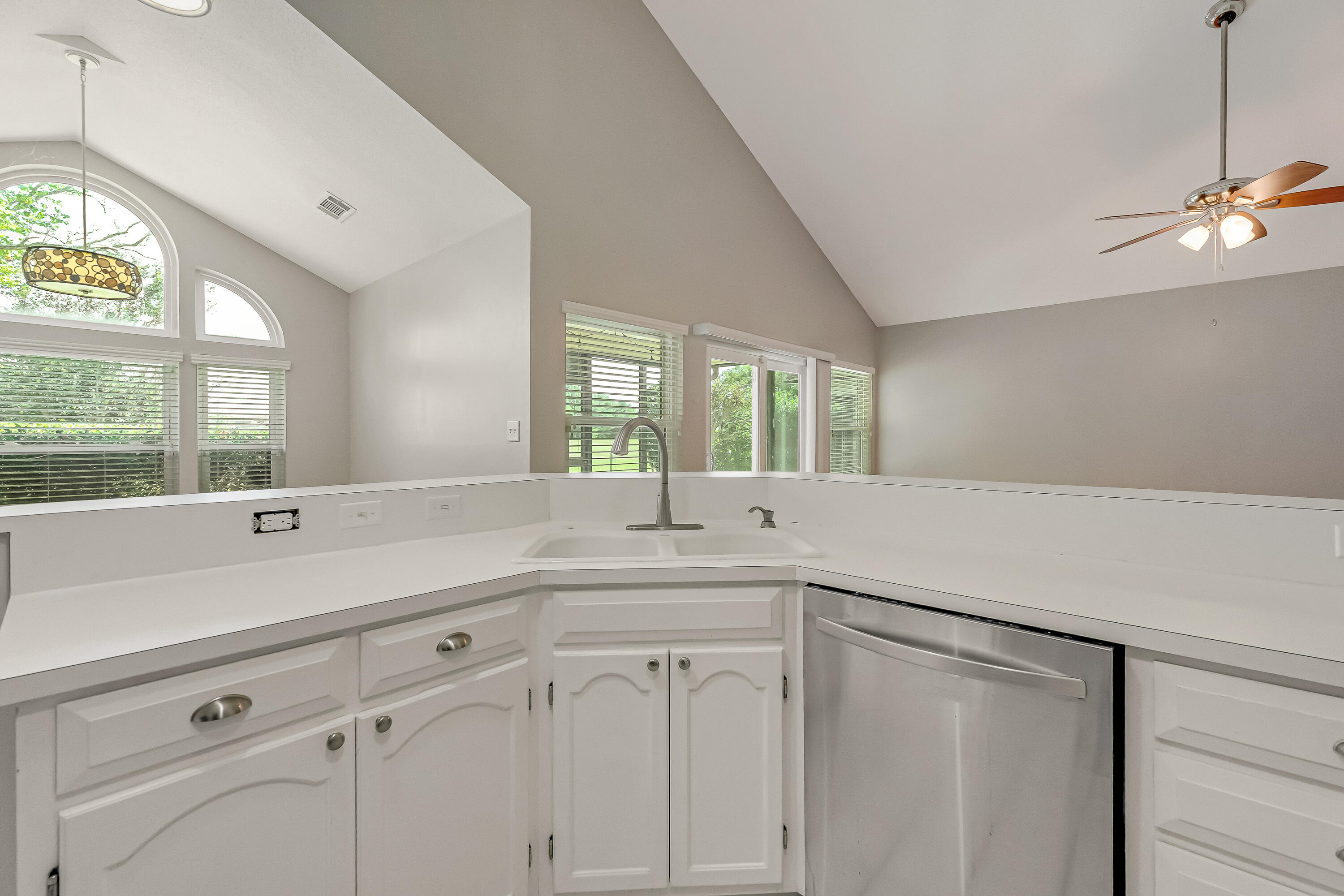 SHALIMAR POINTE PH 1 - Residential