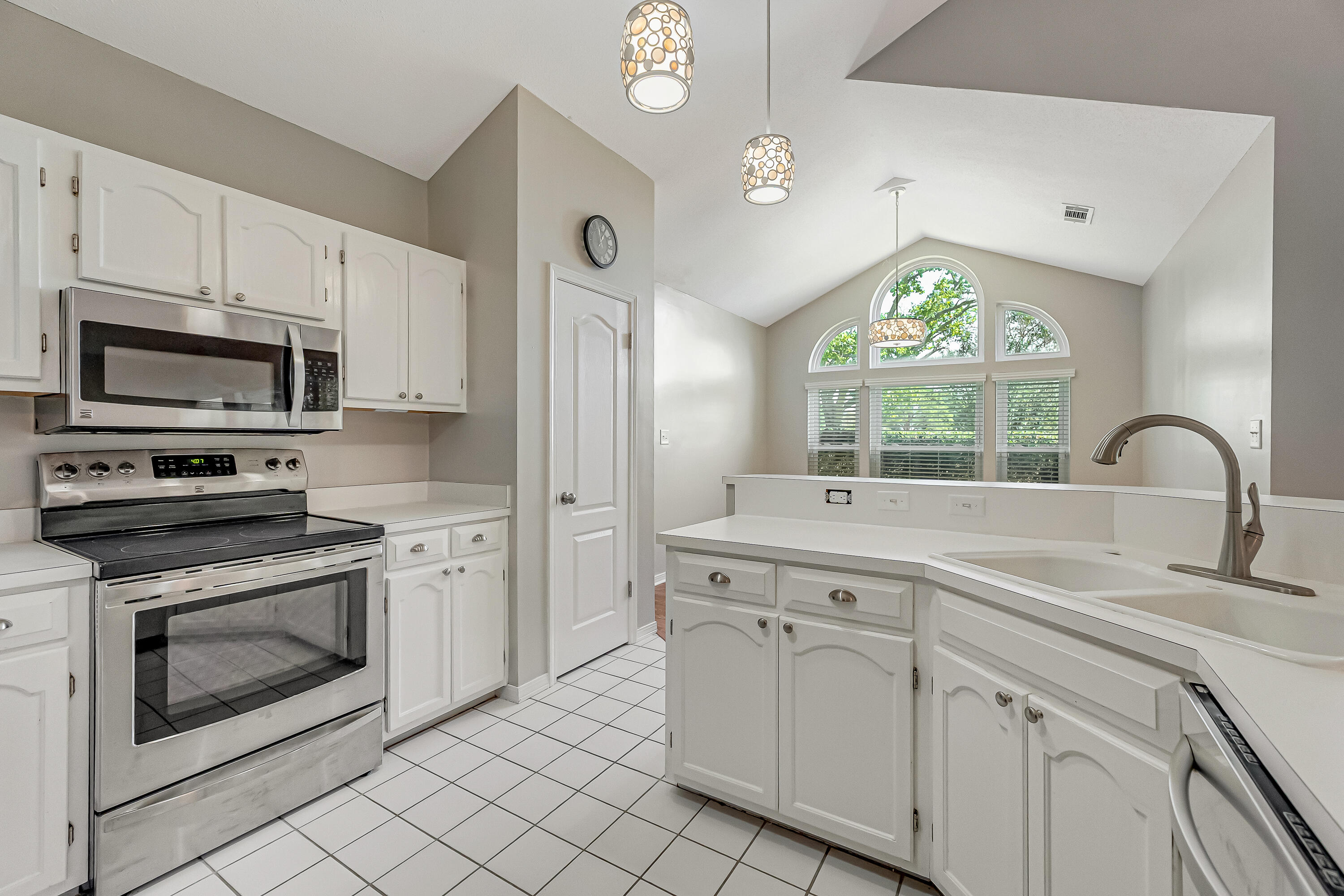 SHALIMAR POINTE PH 1 - Residential