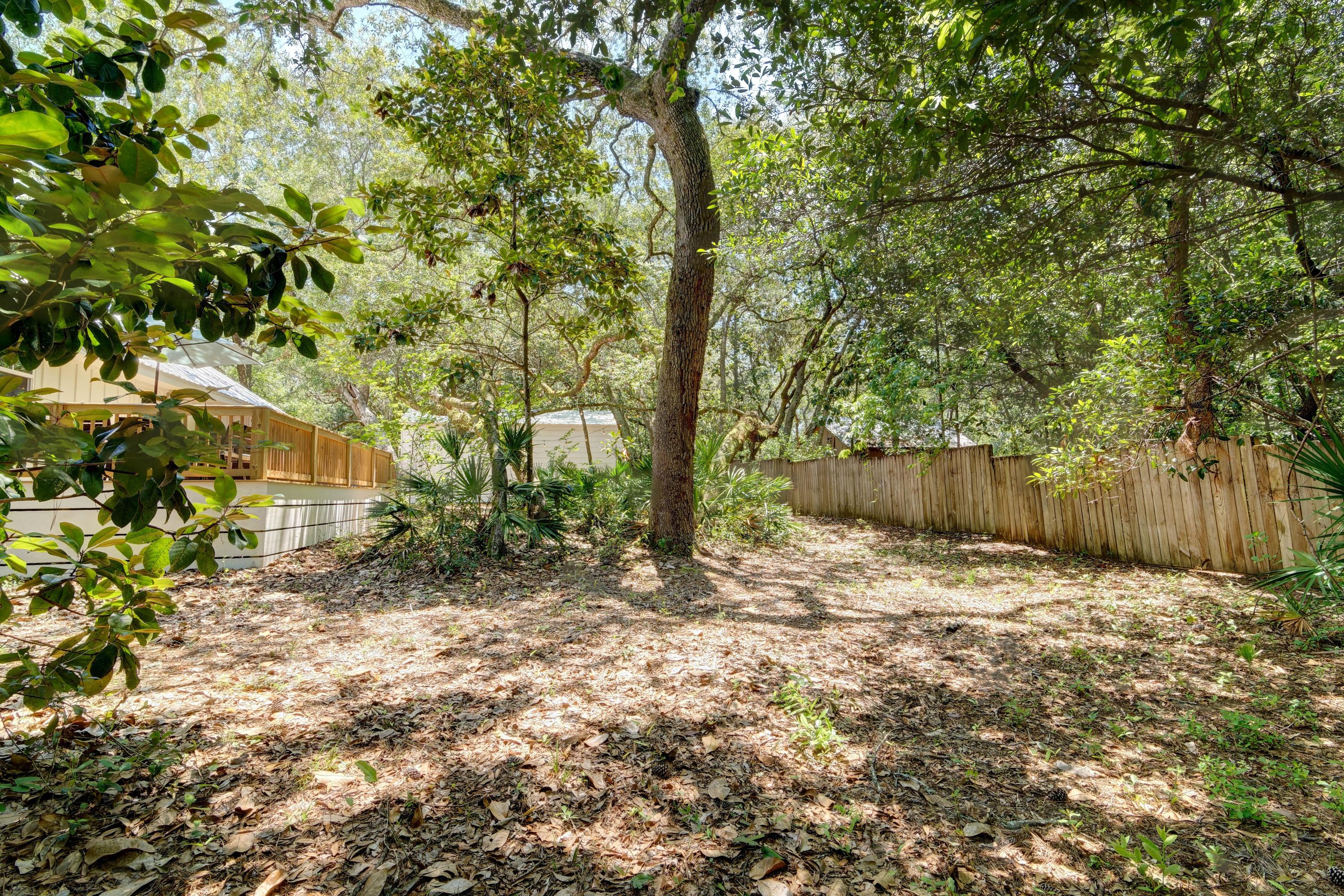 BAYSIDE HEIGHTS RANCHETTES - Residential