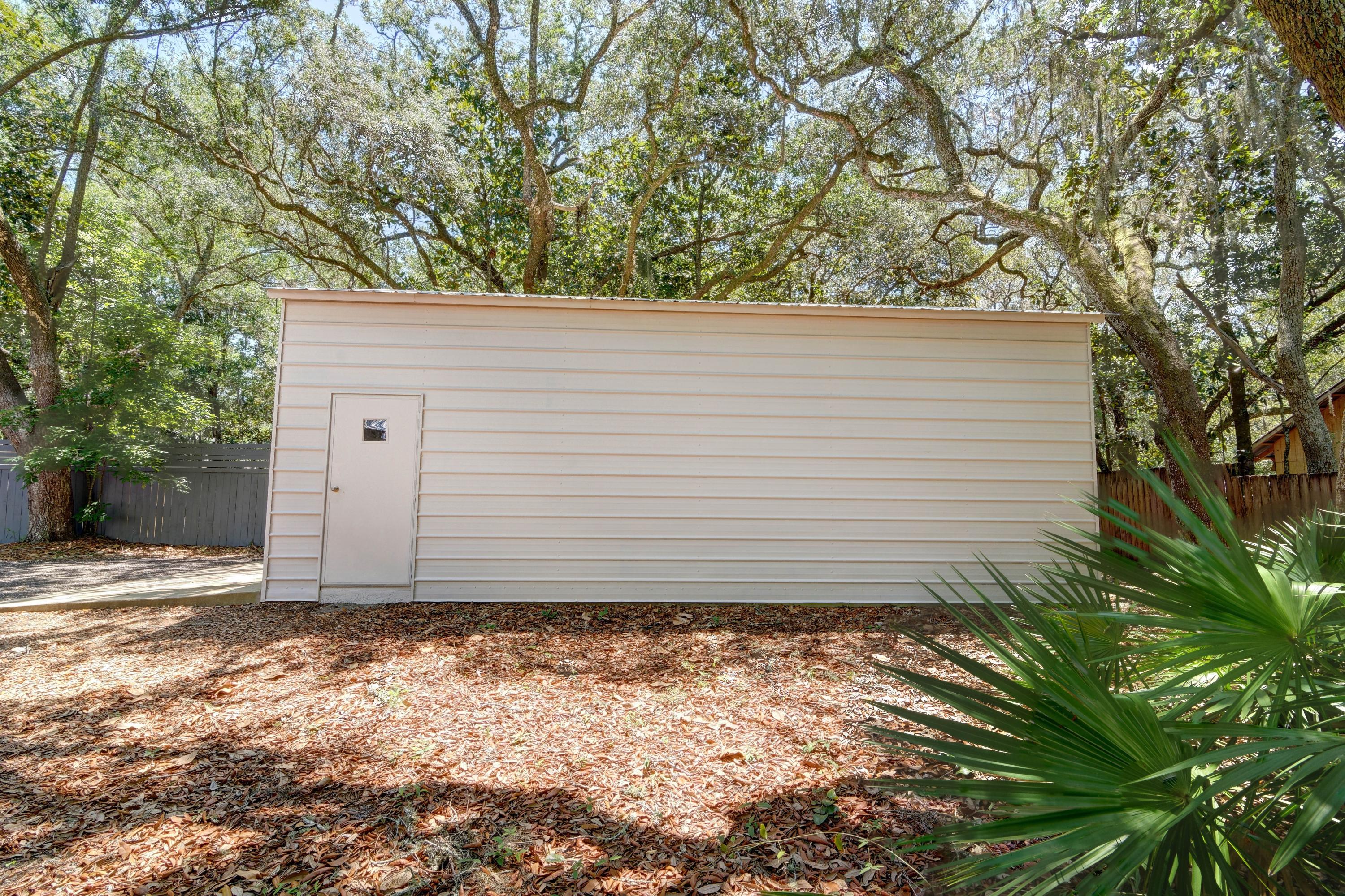 BAYSIDE HEIGHTS RANCHETTES - Residential