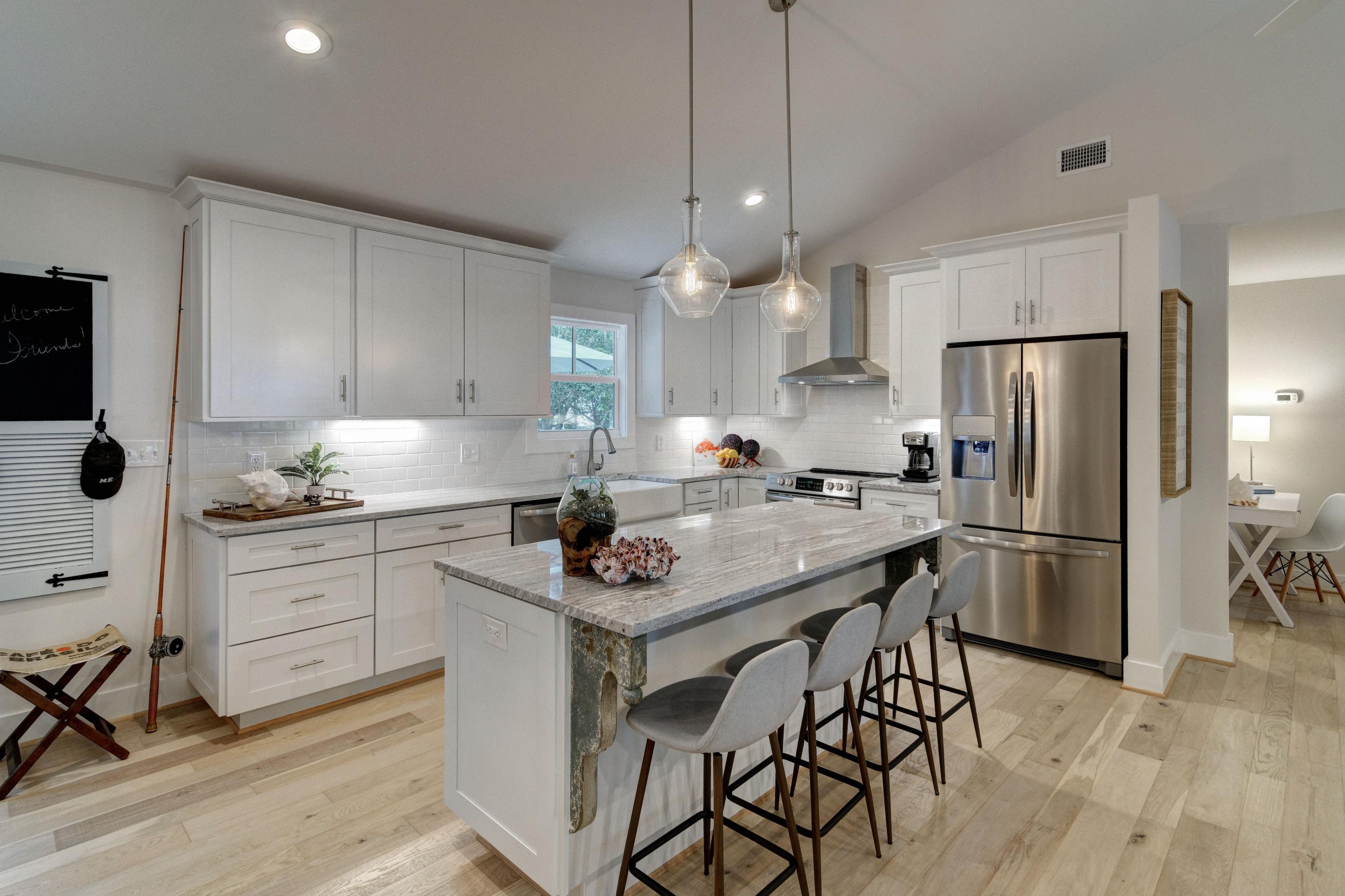 BAYSIDE HEIGHTS RANCHETTES - Residential