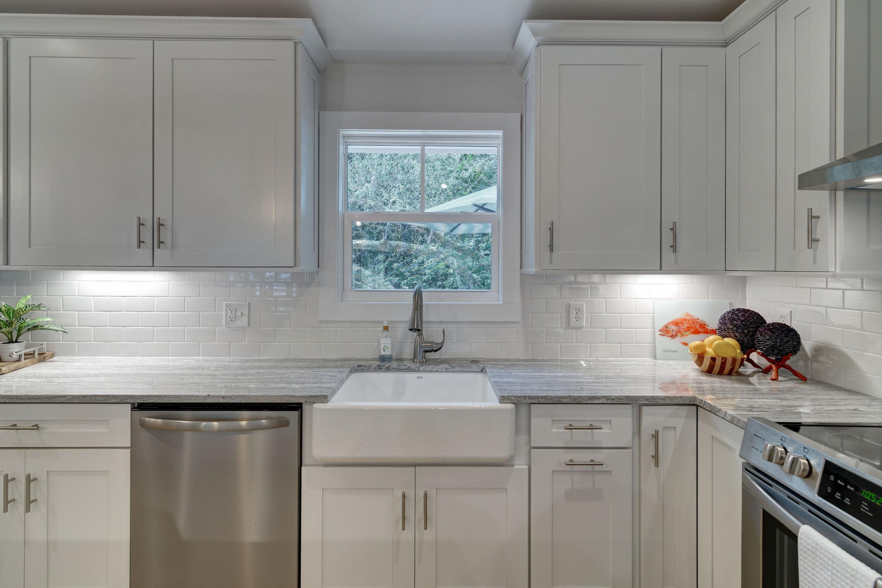 BAYSIDE HEIGHTS RANCHETTES - Residential