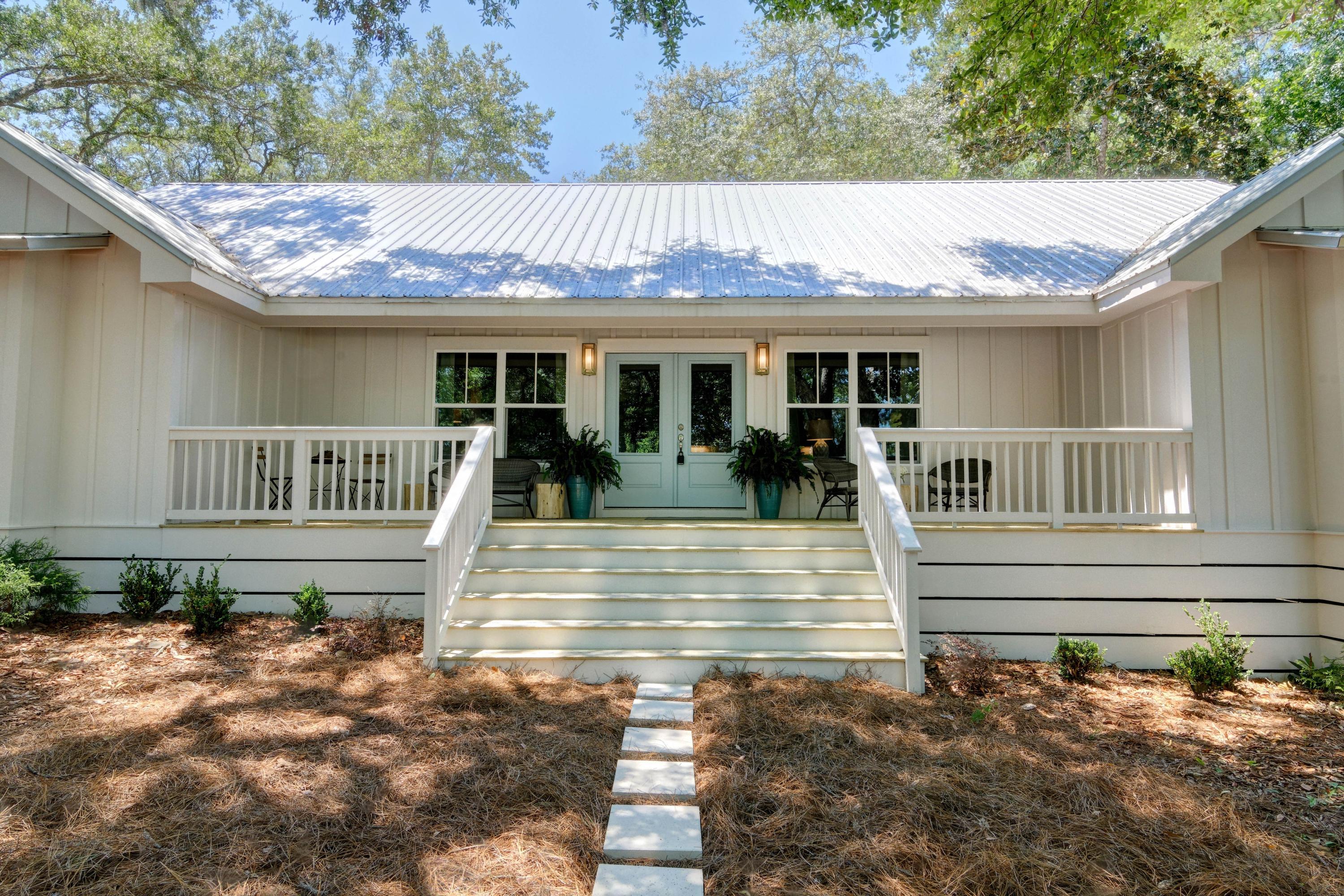 BAYSIDE HEIGHTS RANCHETTES - Residential