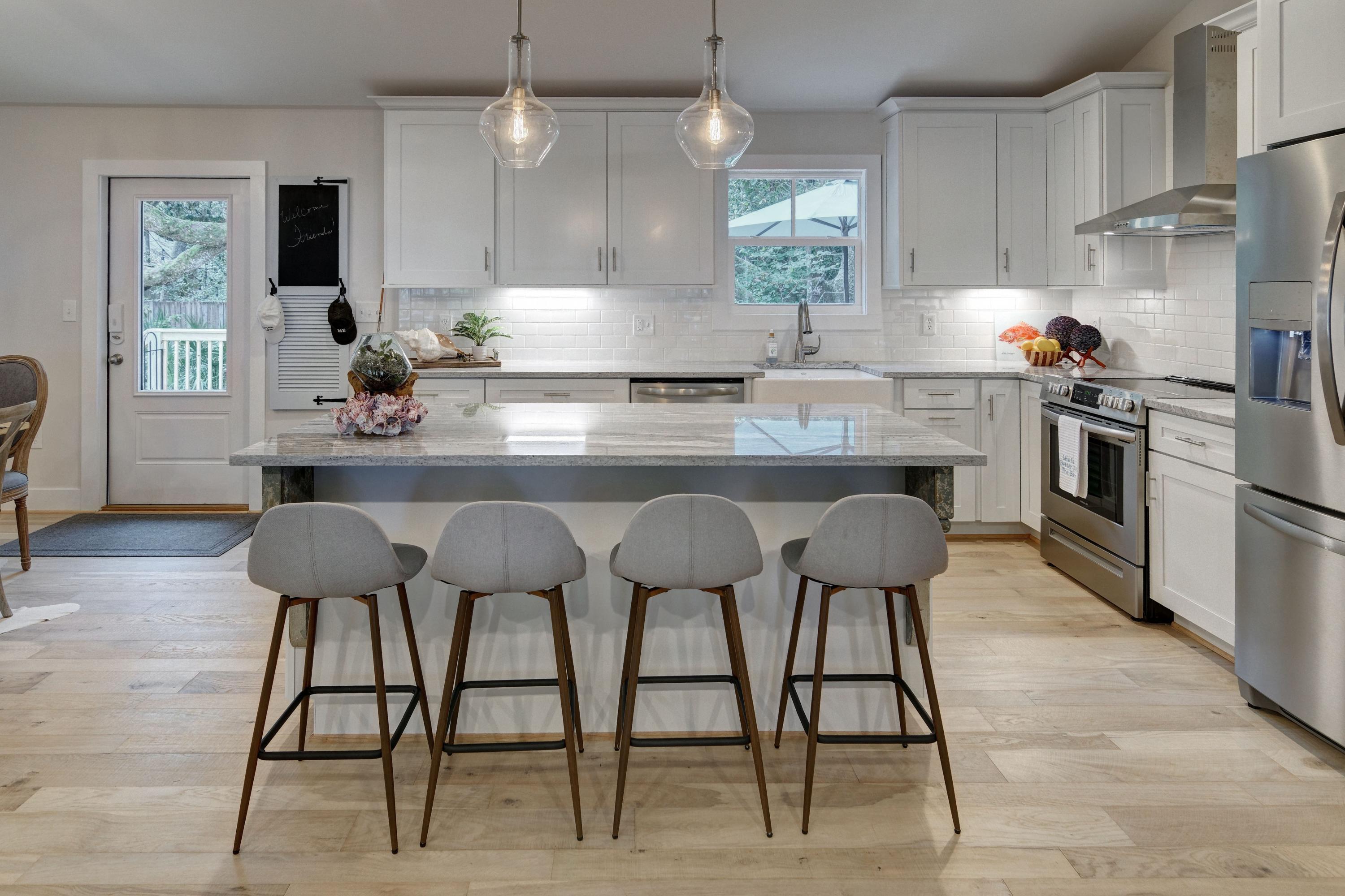 BAYSIDE HEIGHTS RANCHETTES - Residential