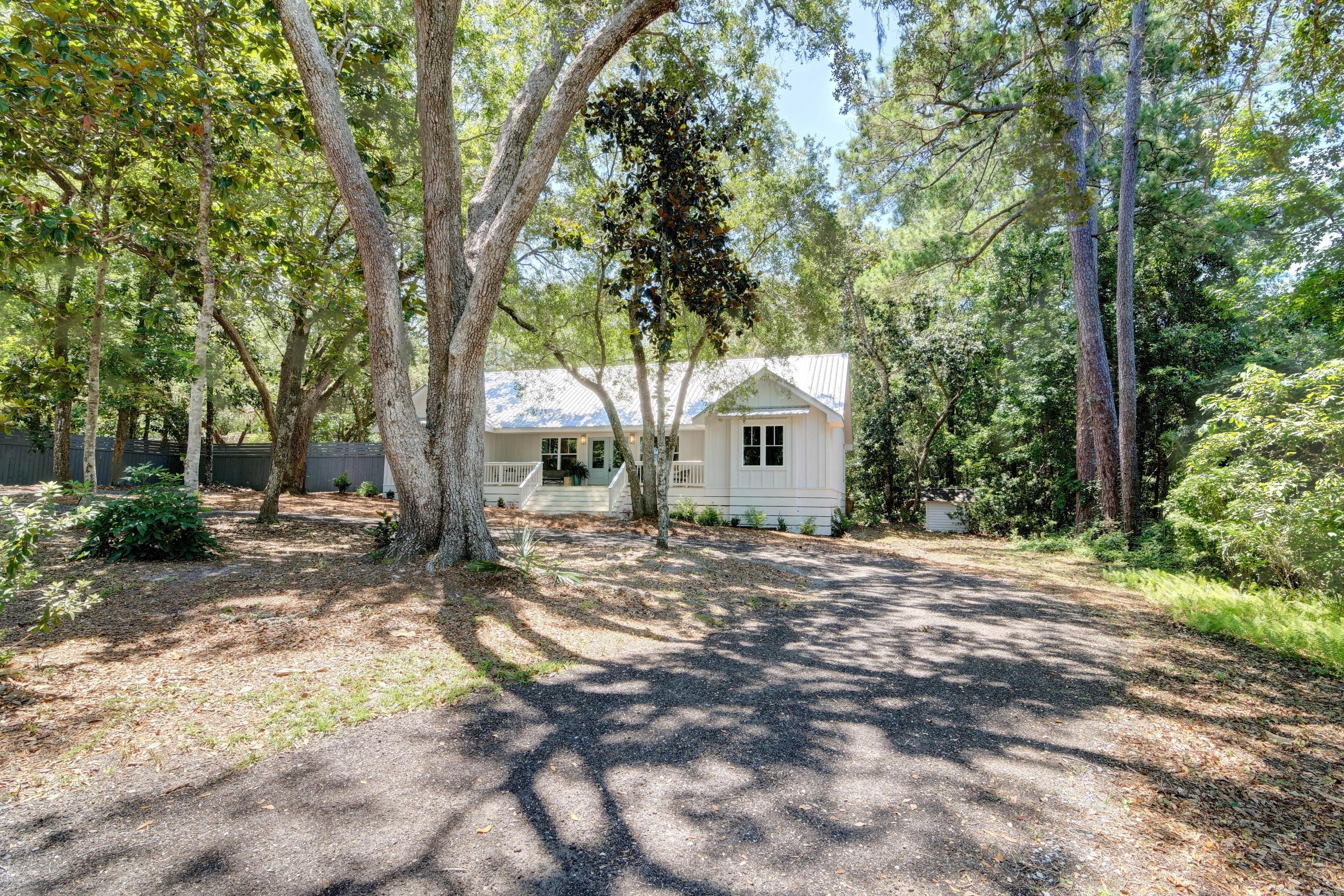 BAYSIDE HEIGHTS RANCHETTES - Residential