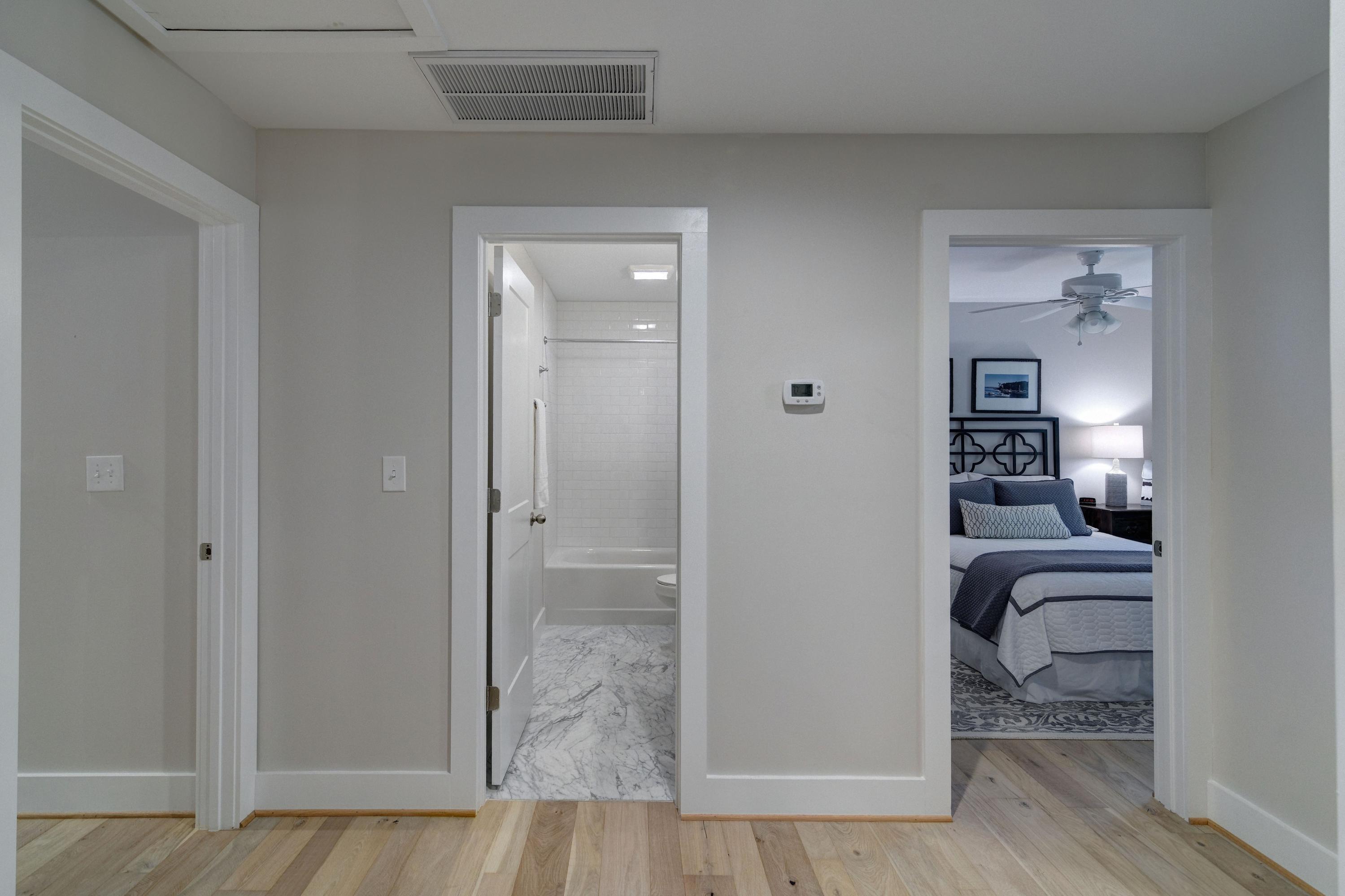 BAYSIDE HEIGHTS RANCHETTES - Residential