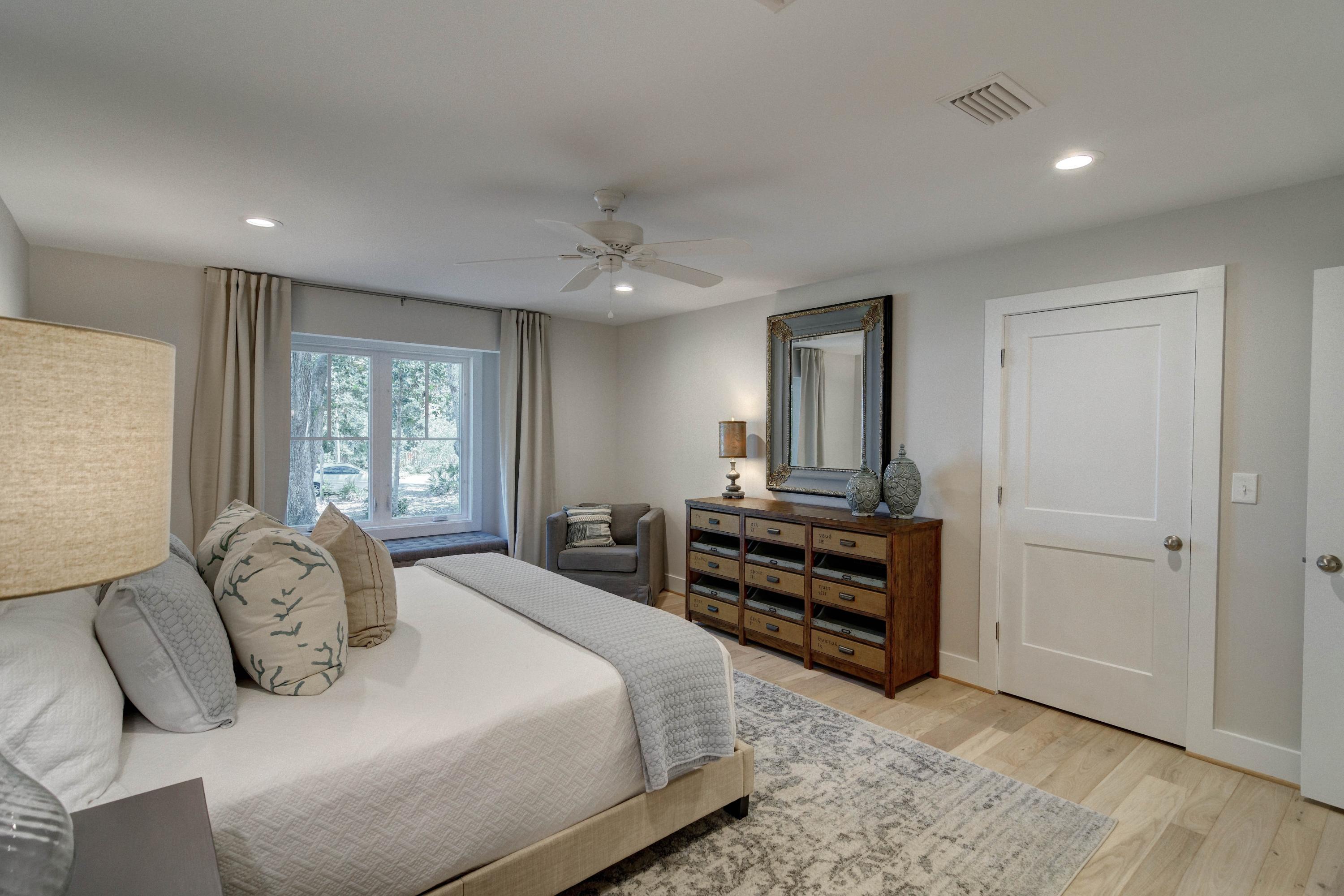 BAYSIDE HEIGHTS RANCHETTES - Residential